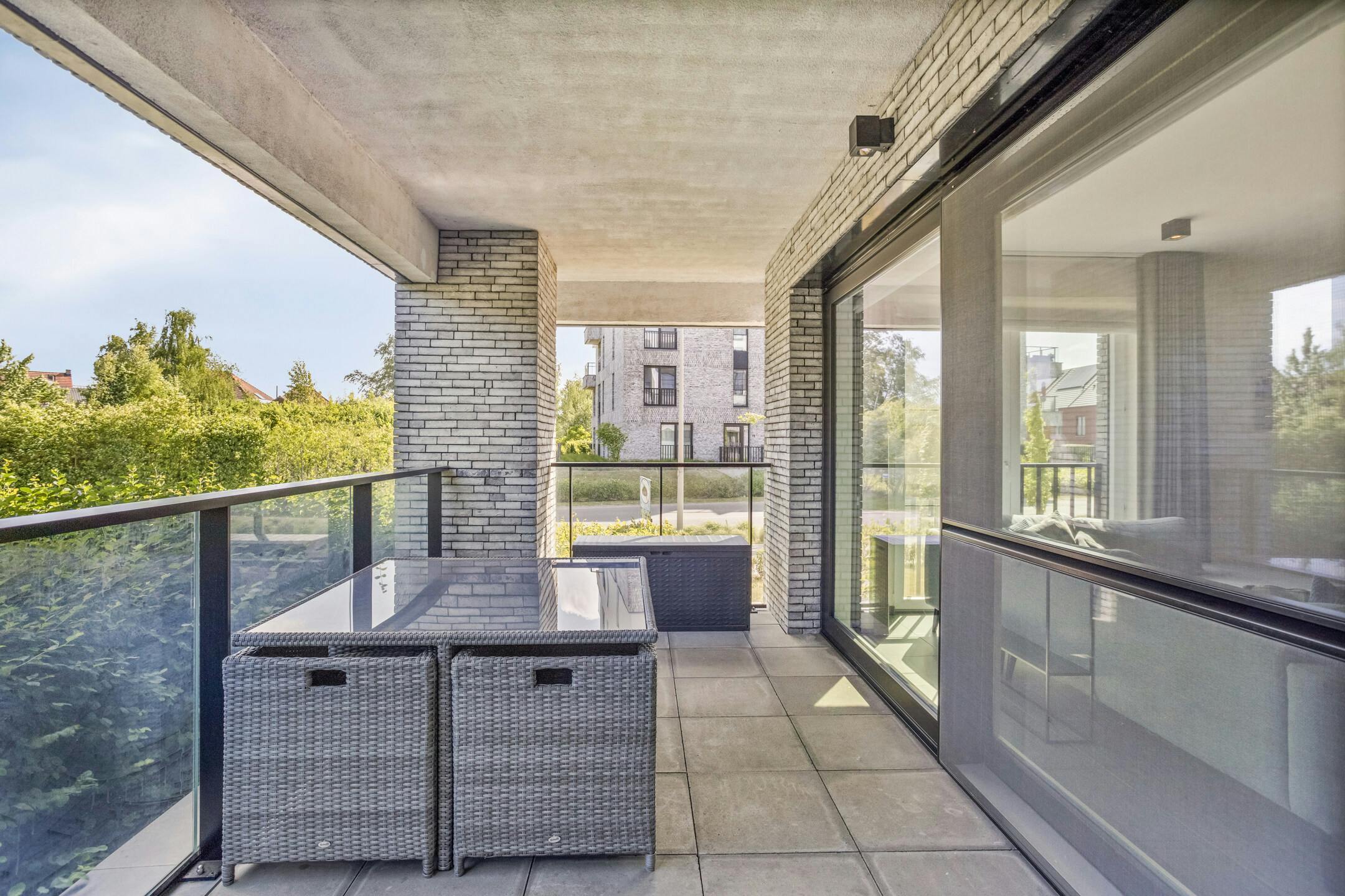 Energiezuinig gelijkvloers appartement met terras in Boom foto 11