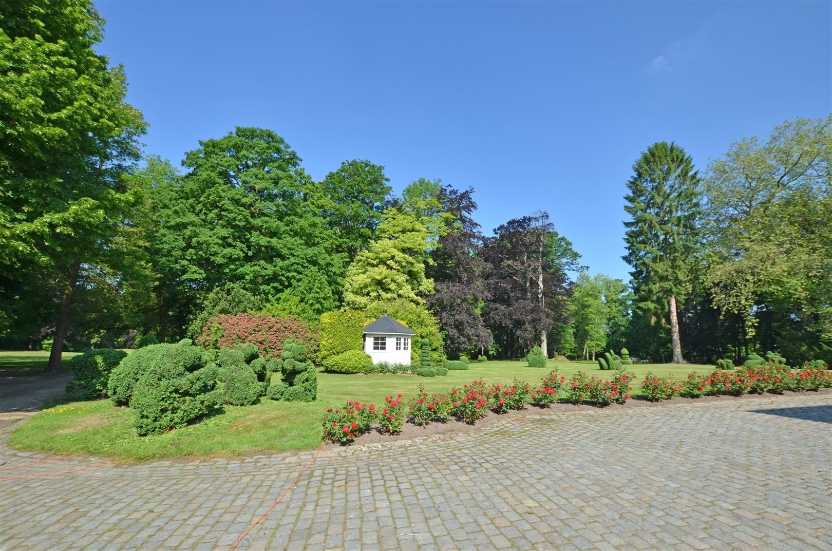 Uniek kasteeldomein op ±7ha nabij het centrum van Hasselt foto 8