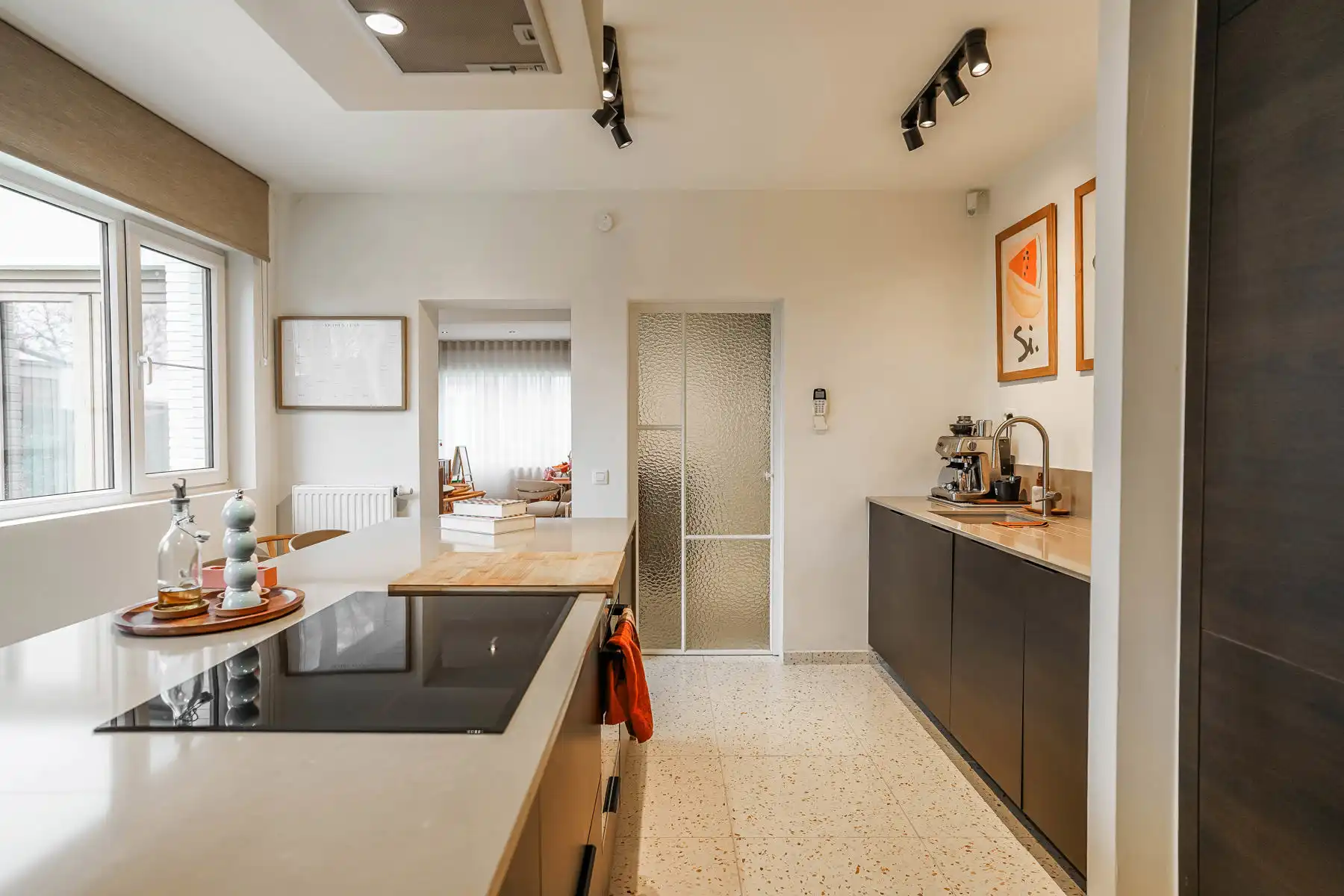 Knappe, instapklare halfopen bebouwing nabij het centrum van Breendonk foto 13