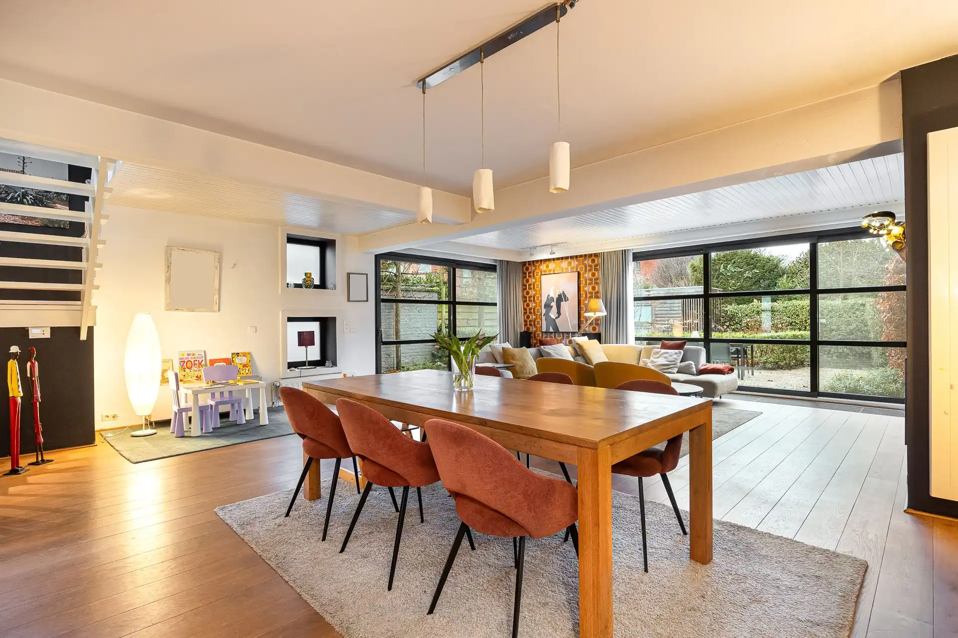 Halfopen bebouwing met 6 slaapkamers en tuin in Hoboken! foto 11