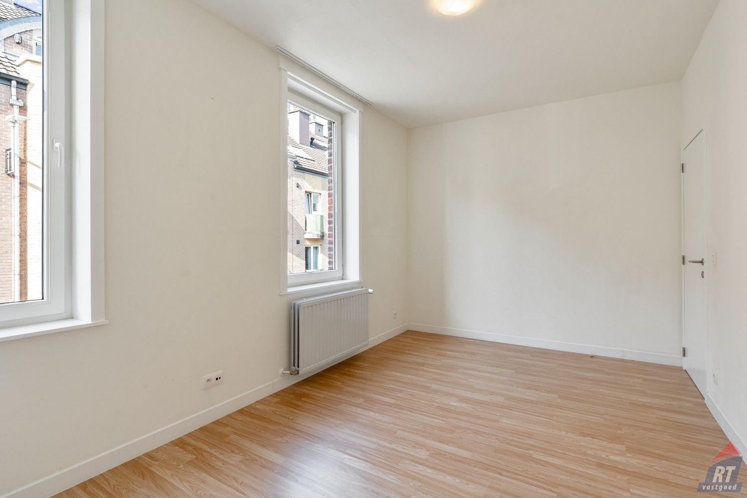 Instapklare woning met stadstuin in hartje Sint-Truiden foto 9