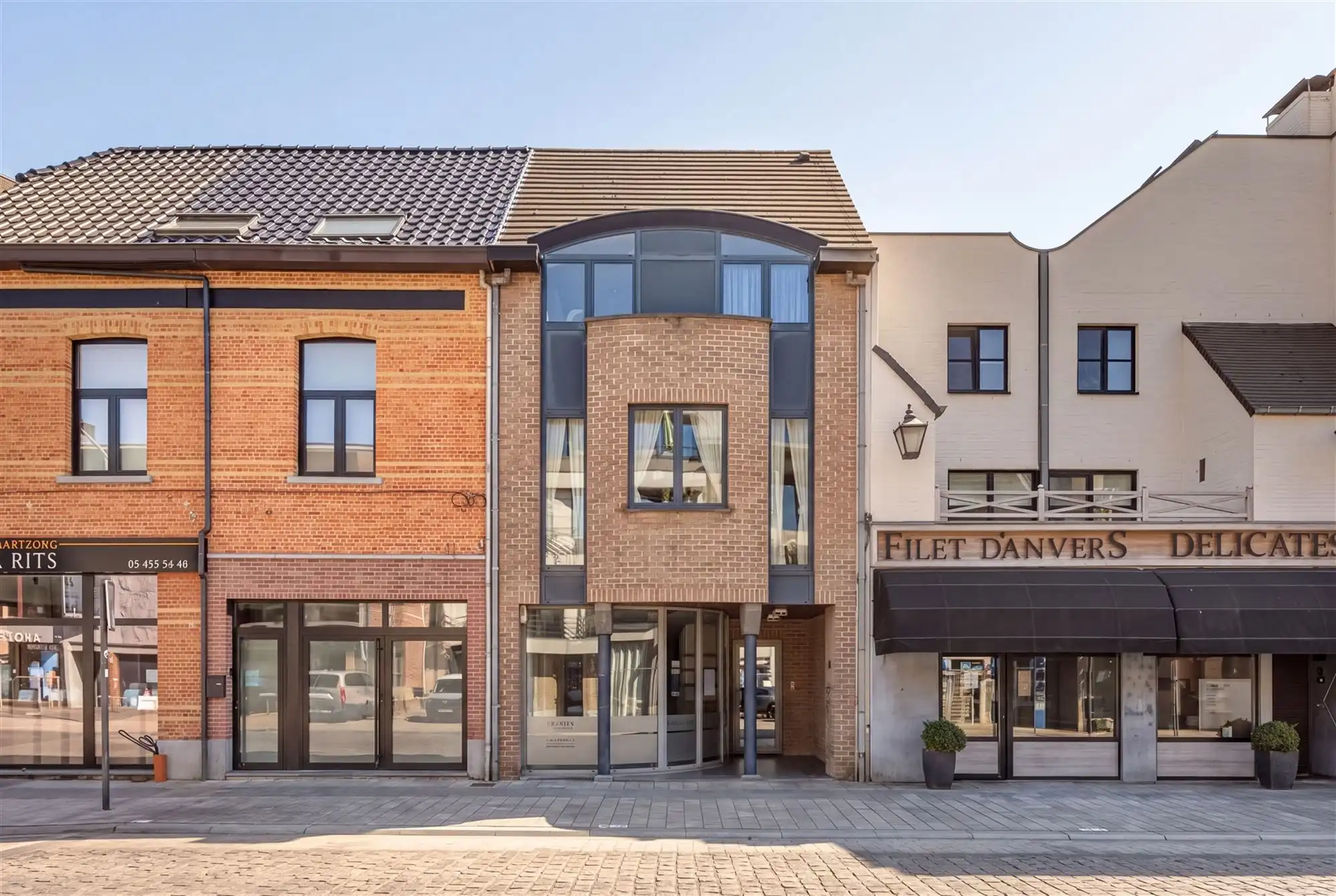 Commercieel handelsgelijkvloers in het centrum van Edegem foto 15