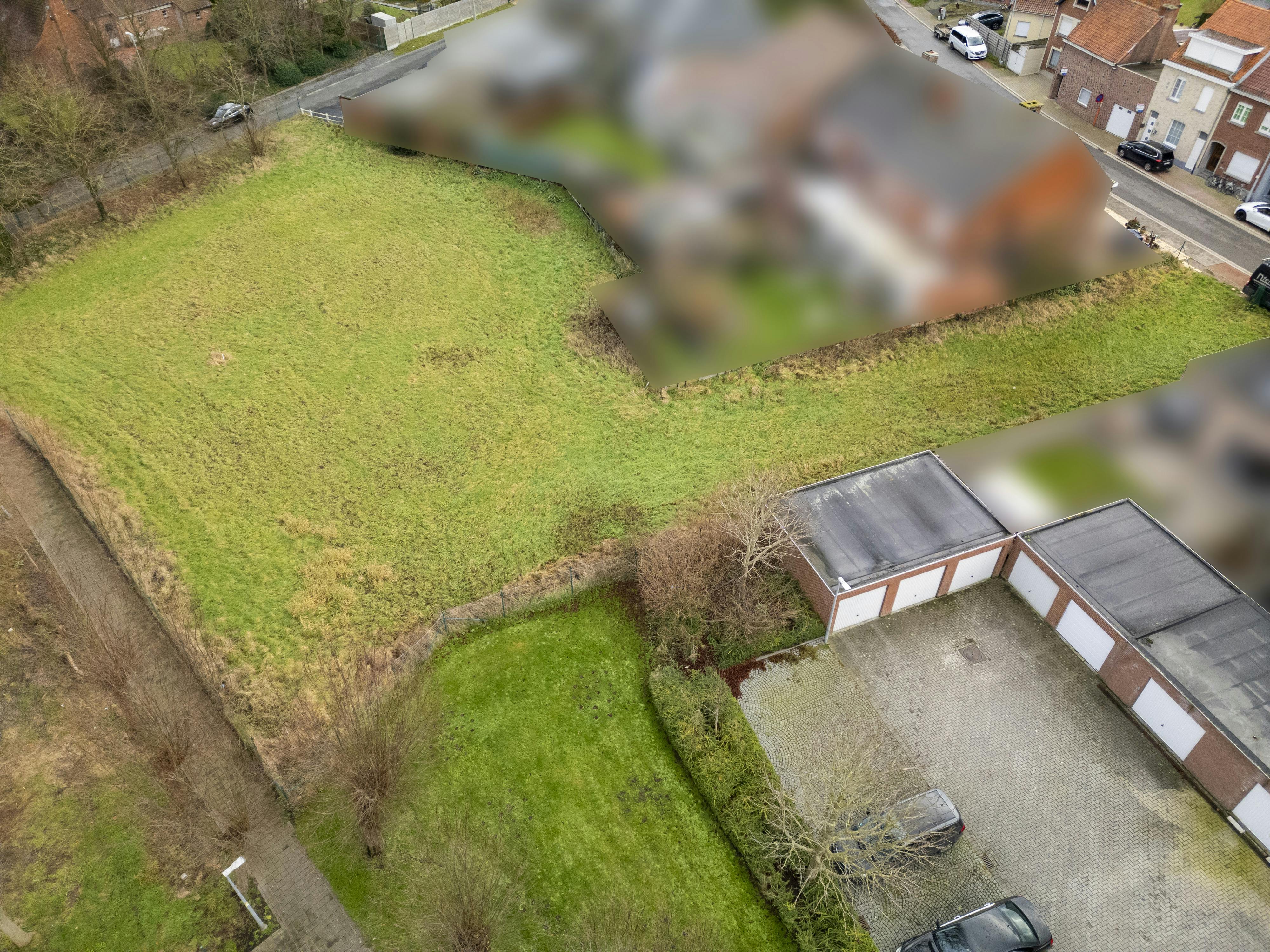 Bouwgrond (2.319 m²) te koop op een centrale locatie te Gullegem foto 6