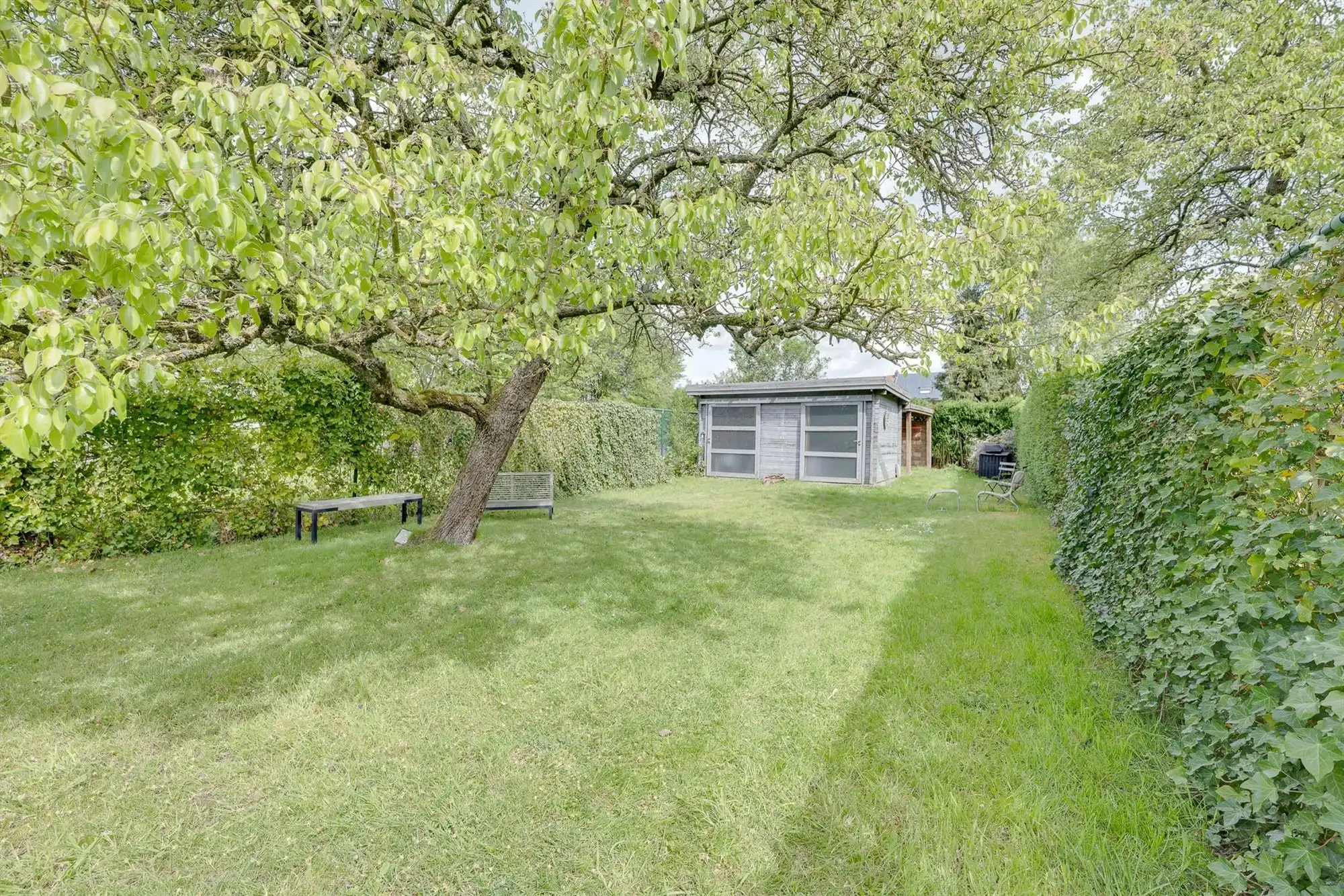 Sfeervolle halfopen woning nabij het dorpshart foto 20