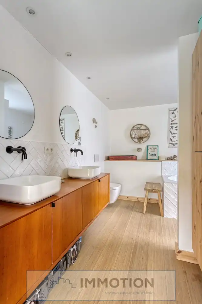 Gezellige en ruime familie woning op rustige ligging te Harelbeke foto 21