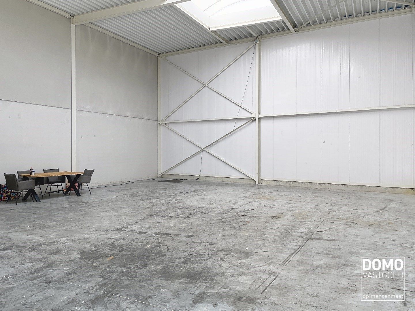 Gunstig gelegen KMO-unit gelegen op het bedrijvenpark LAAR 26 te Lummen - 210m² foto 2