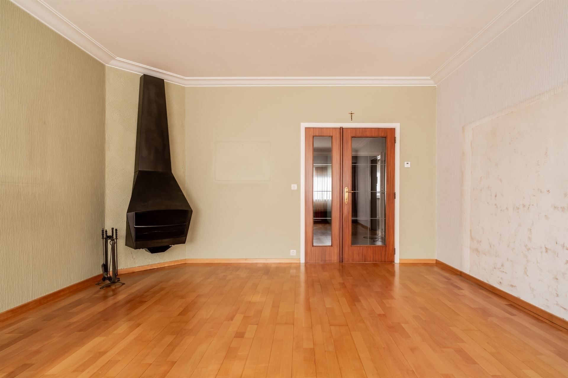 Gelijkvloers app met 2 slpk, terras en garage (€ 25.000) foto 8