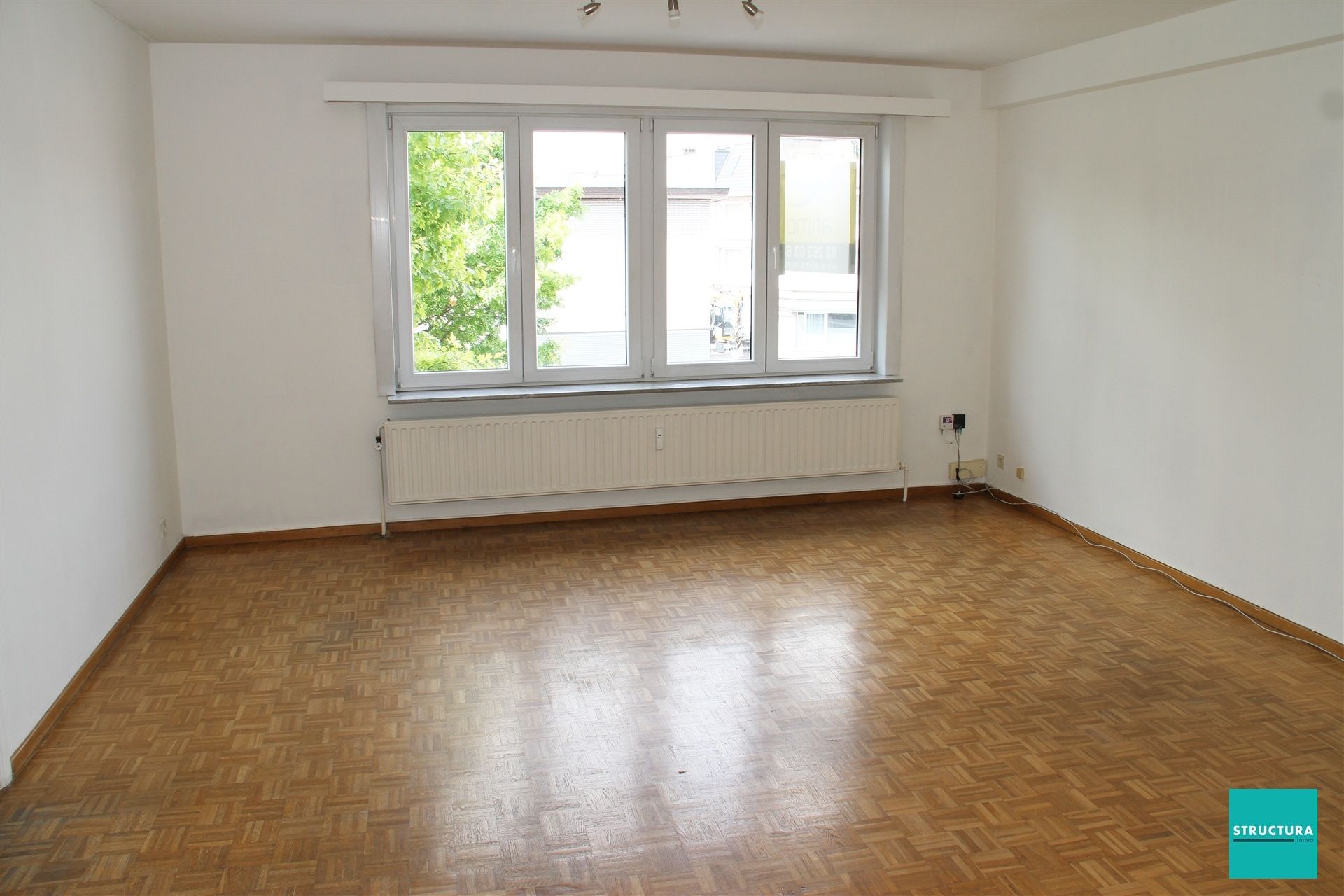 Appartementsgebouw met 4 appartementen foto 3
