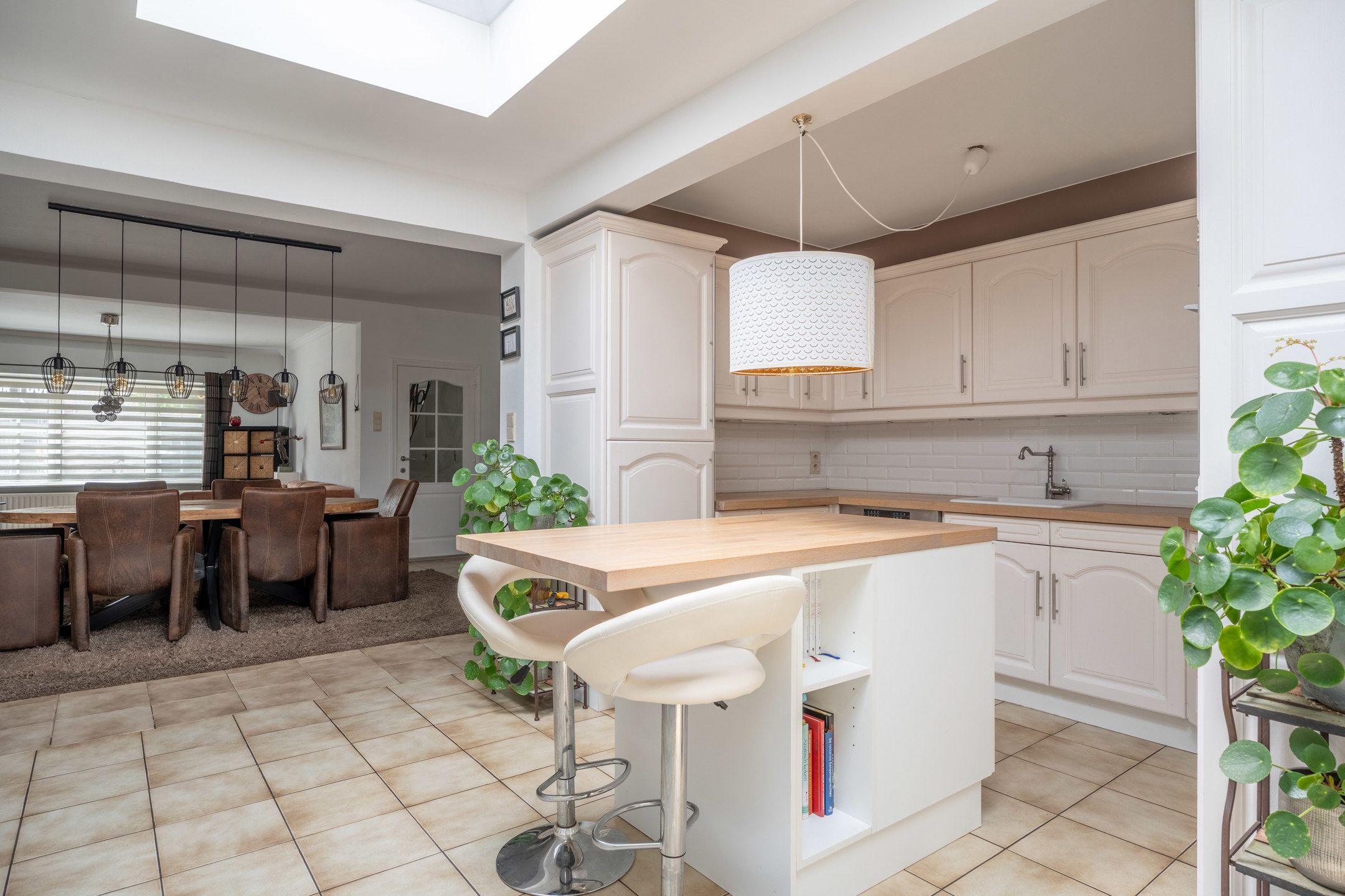 Gezellige dorpswoning in het centrum met twee slaapkamers en tof tuintje op het ZW foto 13