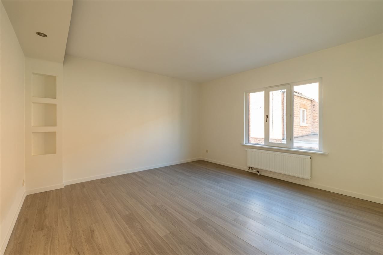 Royale gezinswoning, veel privacy, subliem terras foto 34