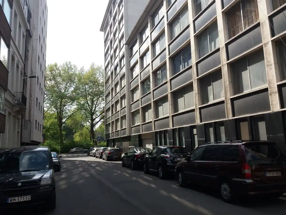 Binnesntaanplaats |  Stadspark  foto 2