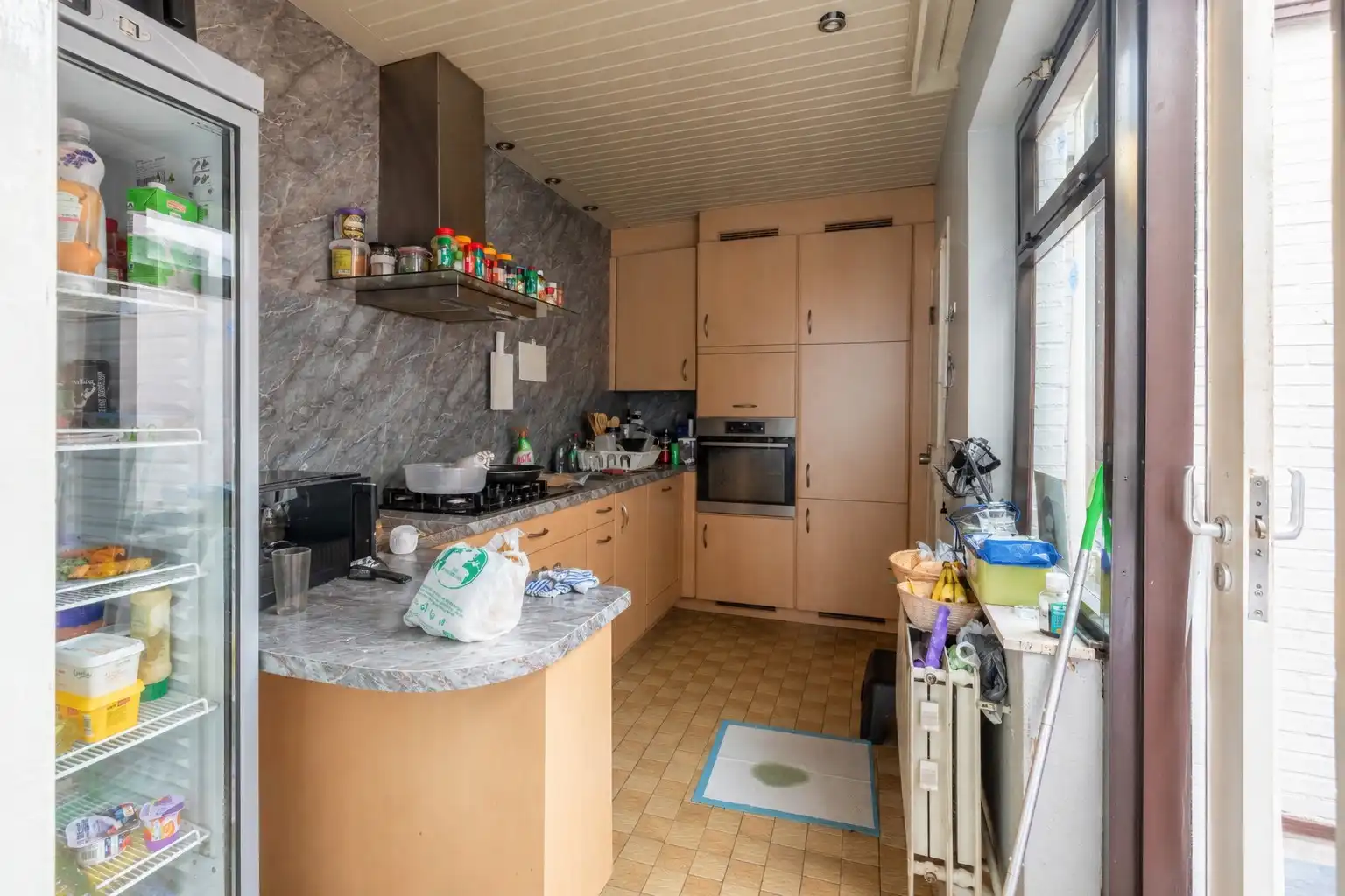 Te renoveren rijwoning met ruime garage en tal van mogelijkheden in Temse foto 6