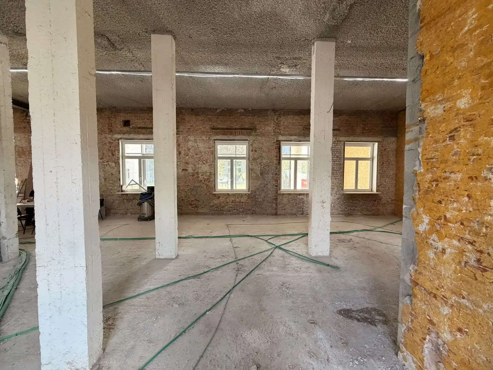 Kantoorruimte (246 m²) aan de stadsingang van Mechelen foto 10