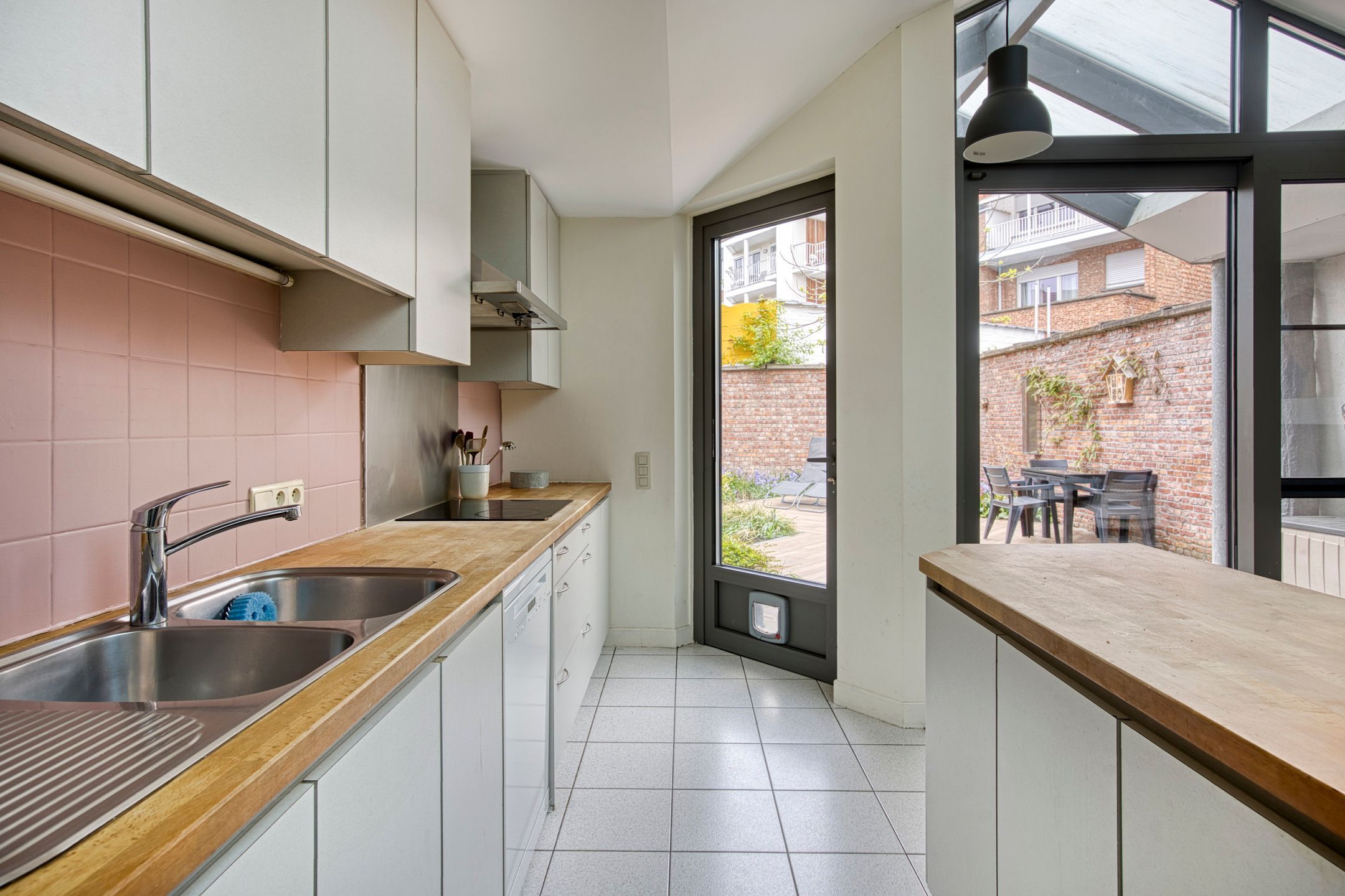 Uniek wonen in hartje Leuven met stille stadstuin foto 8