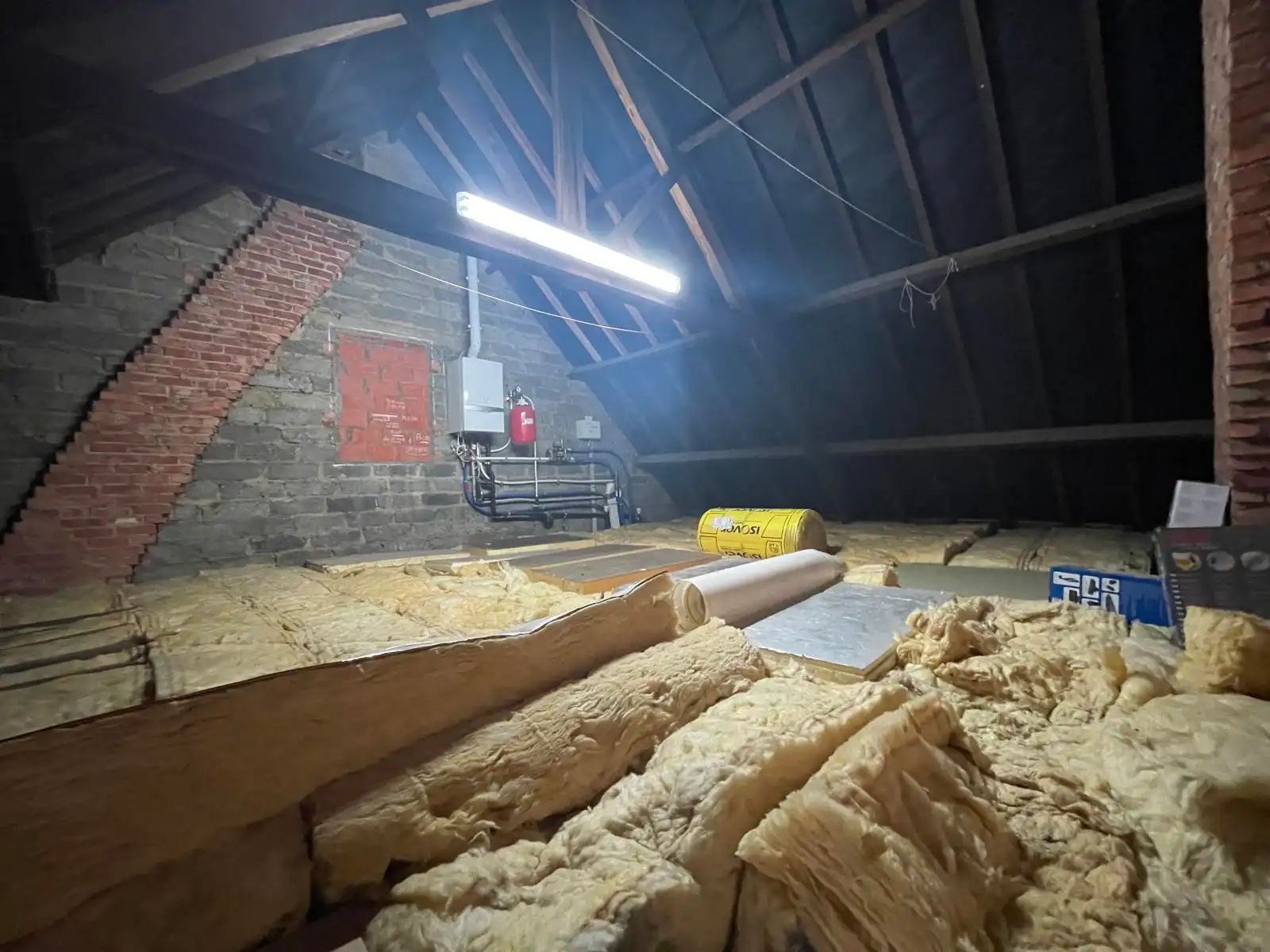 OORDEGEM - Gerenoveerde rijwoning met tuin. foto 16