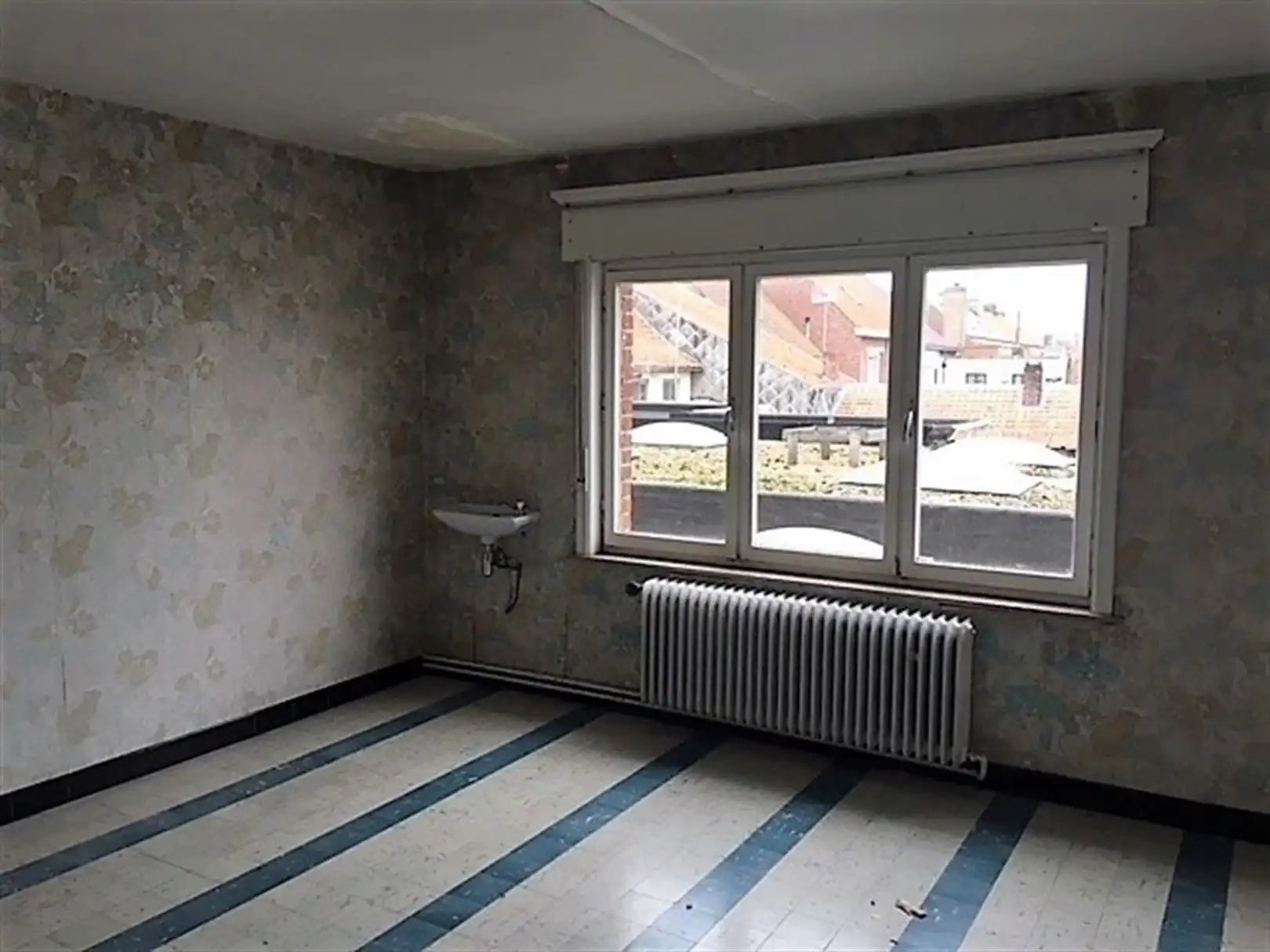 Ruime woning te koop in centrum van Stavele! foto 11