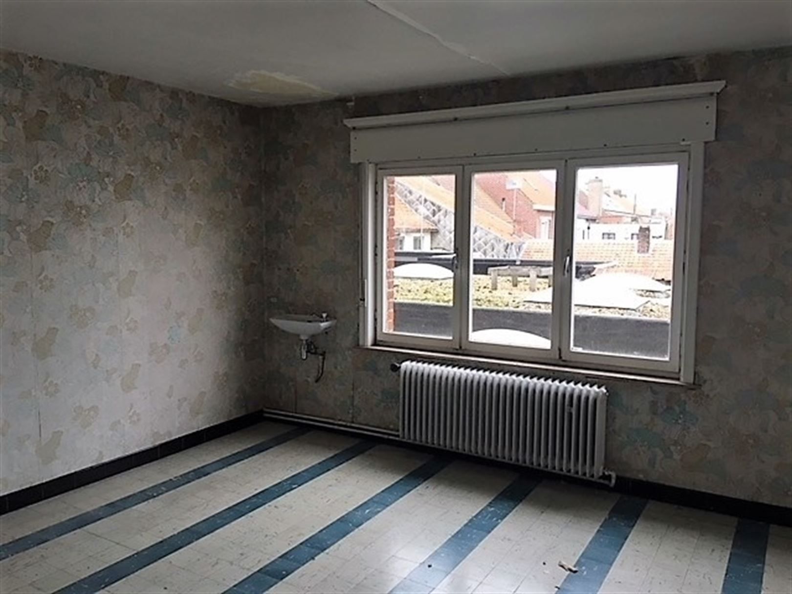 Ruime woning te koop in centrum van Stavele! foto 11