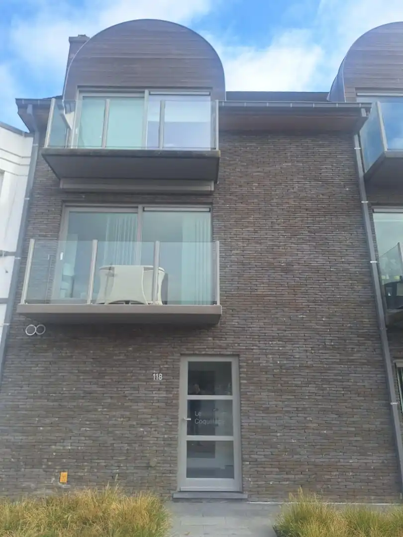Charmant appartement met 1 slaapkamer en extra bewoonbare zolderruimte - gelegen aan de Zeelaan in Koksijde, ideaal voor comfortabel wonen. foto 2