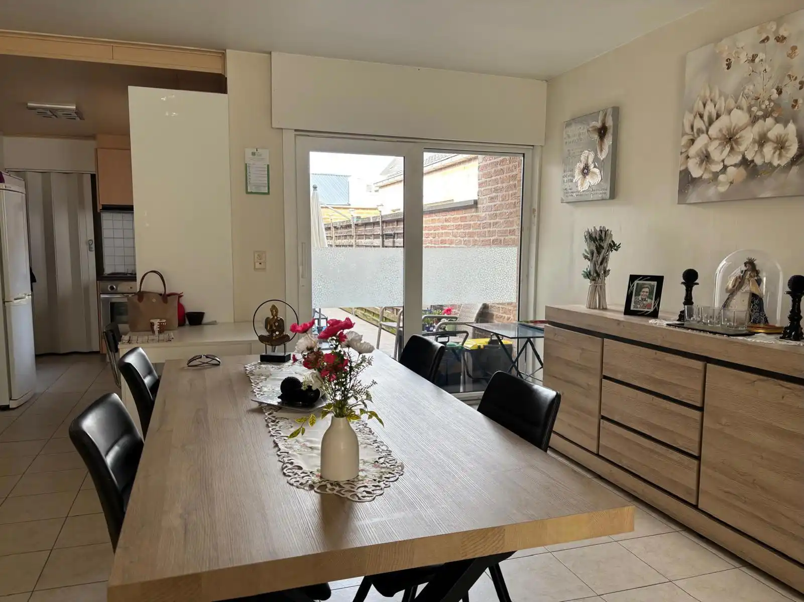 Gelijkvloers appartement in het centrum van Tielt.  foto {{pictureIndex}}