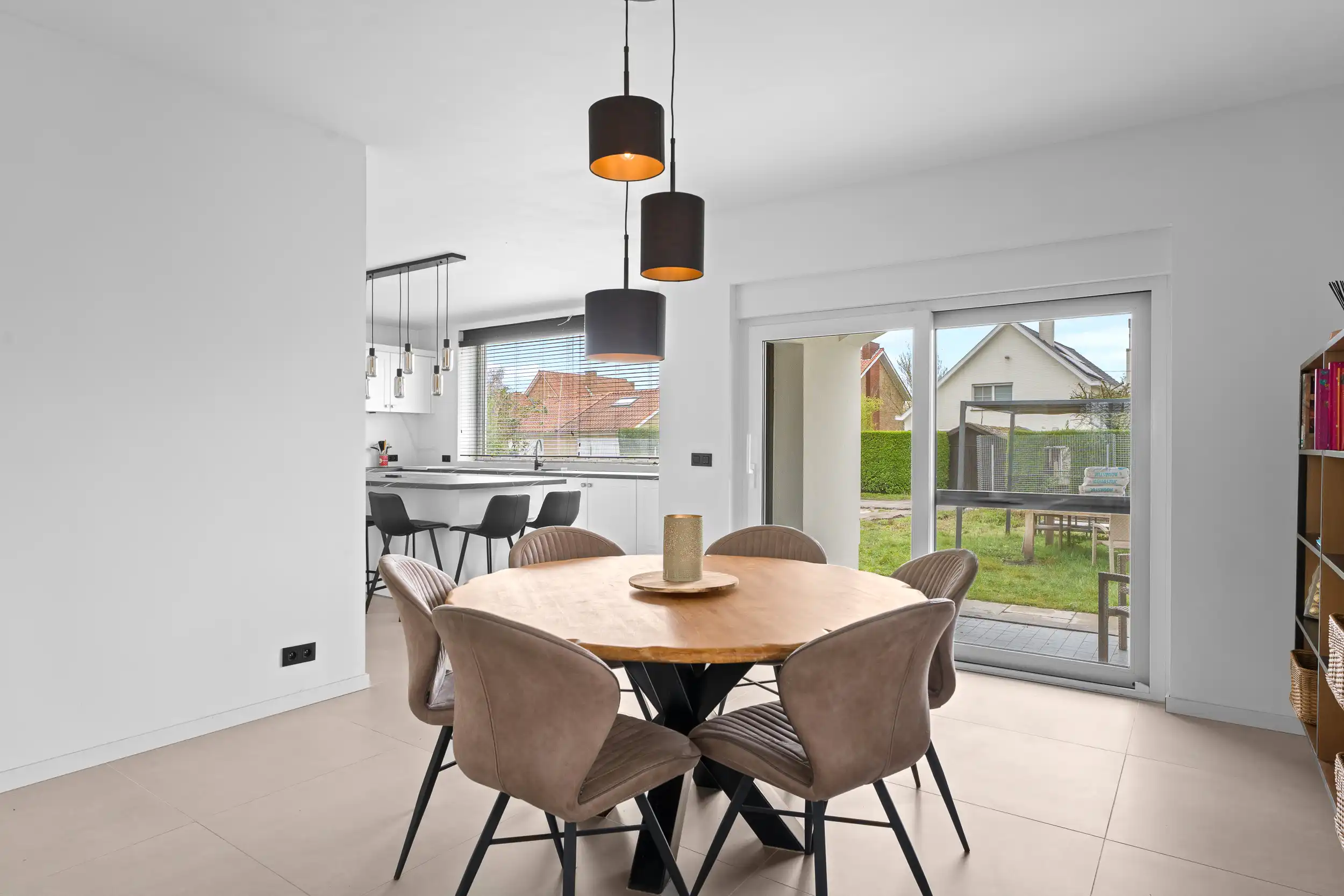 Instapklare topper met 5 slpks & uitweg achteraan foto 6