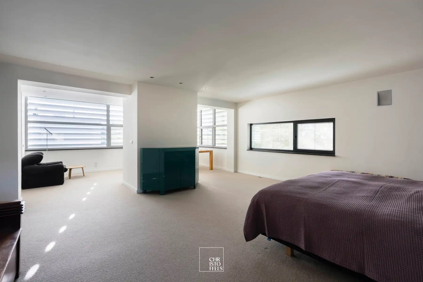 Architecturale villa  (488m²) met buitenzwembad op perceel van 1.281m²  foto 24