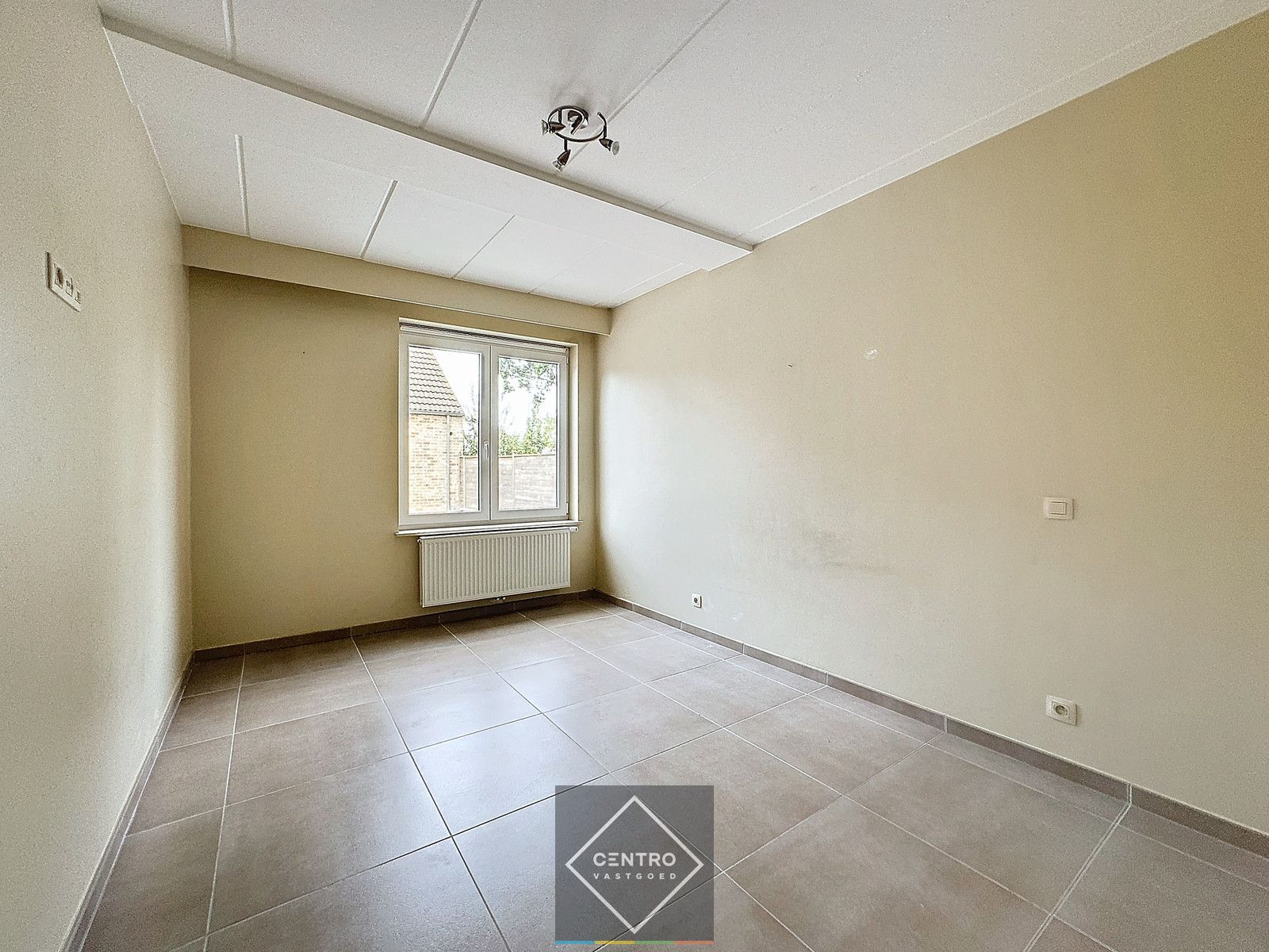 Ruim ENERGIEZUINIG appartement met 2 slpks én met DUBBELE garage! foto 13
