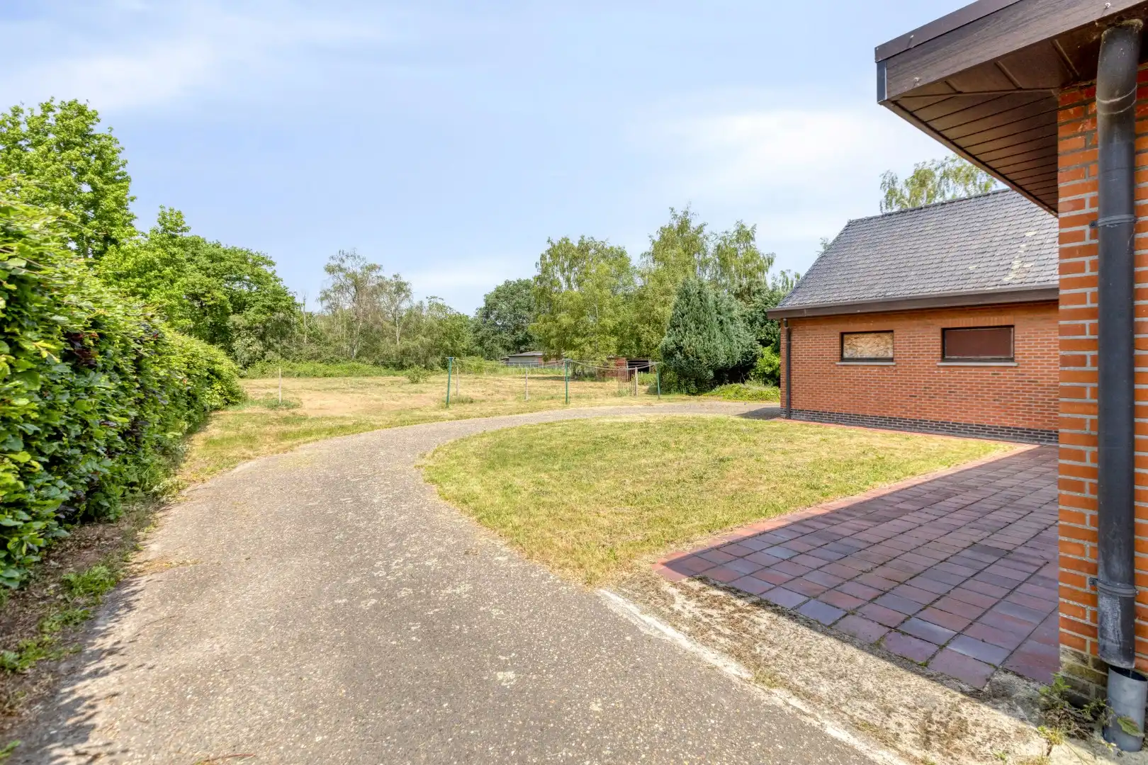 Te renoveren woning met 4 slpks, rustig gelegen in Hulsen op 3.675 m² !  foto 35