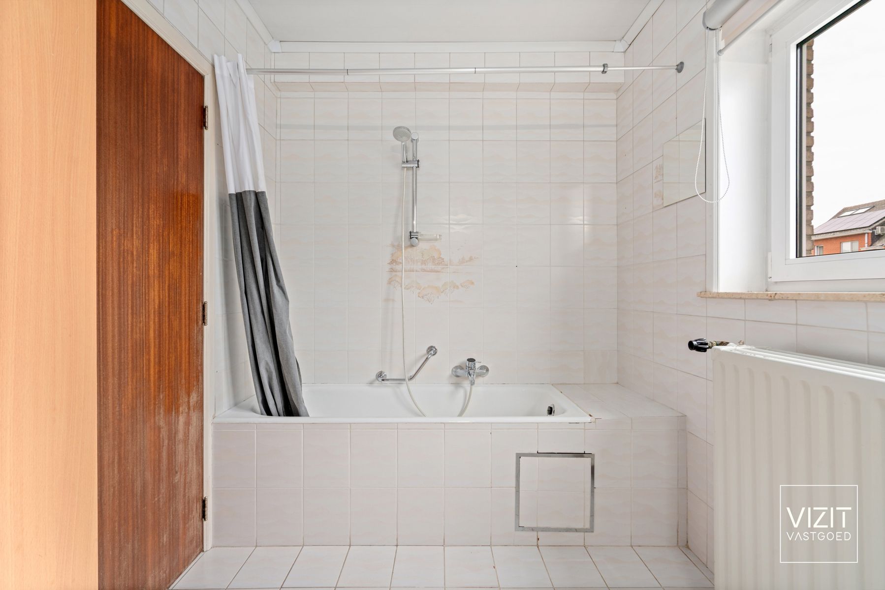 Ruime woning met tuin en garage in rustige woonwijk!  foto 16