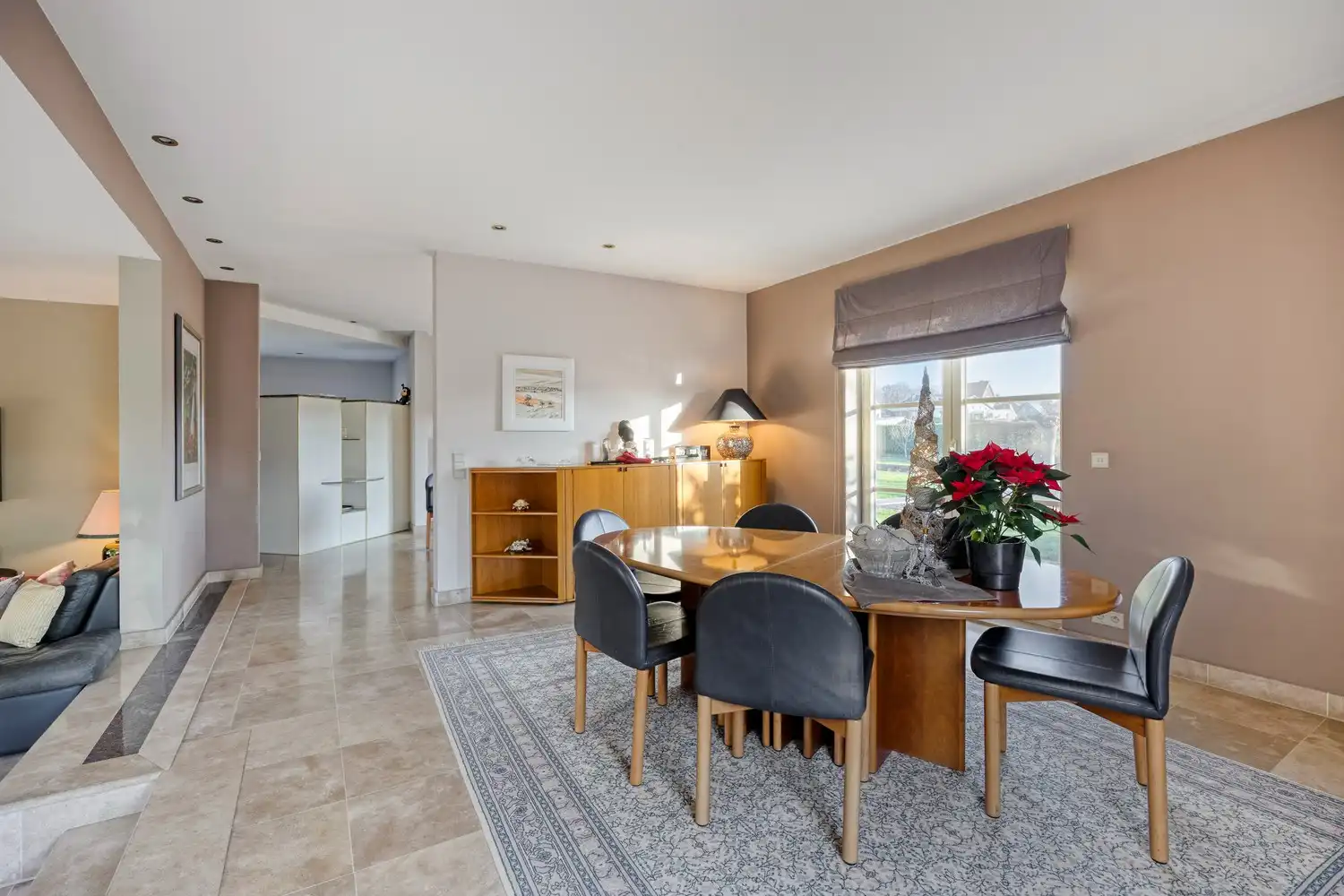 Exclusieve, instapklare villa met royale ruimtes en aangelegde tuin op toplocatie in Heverlee foto 8