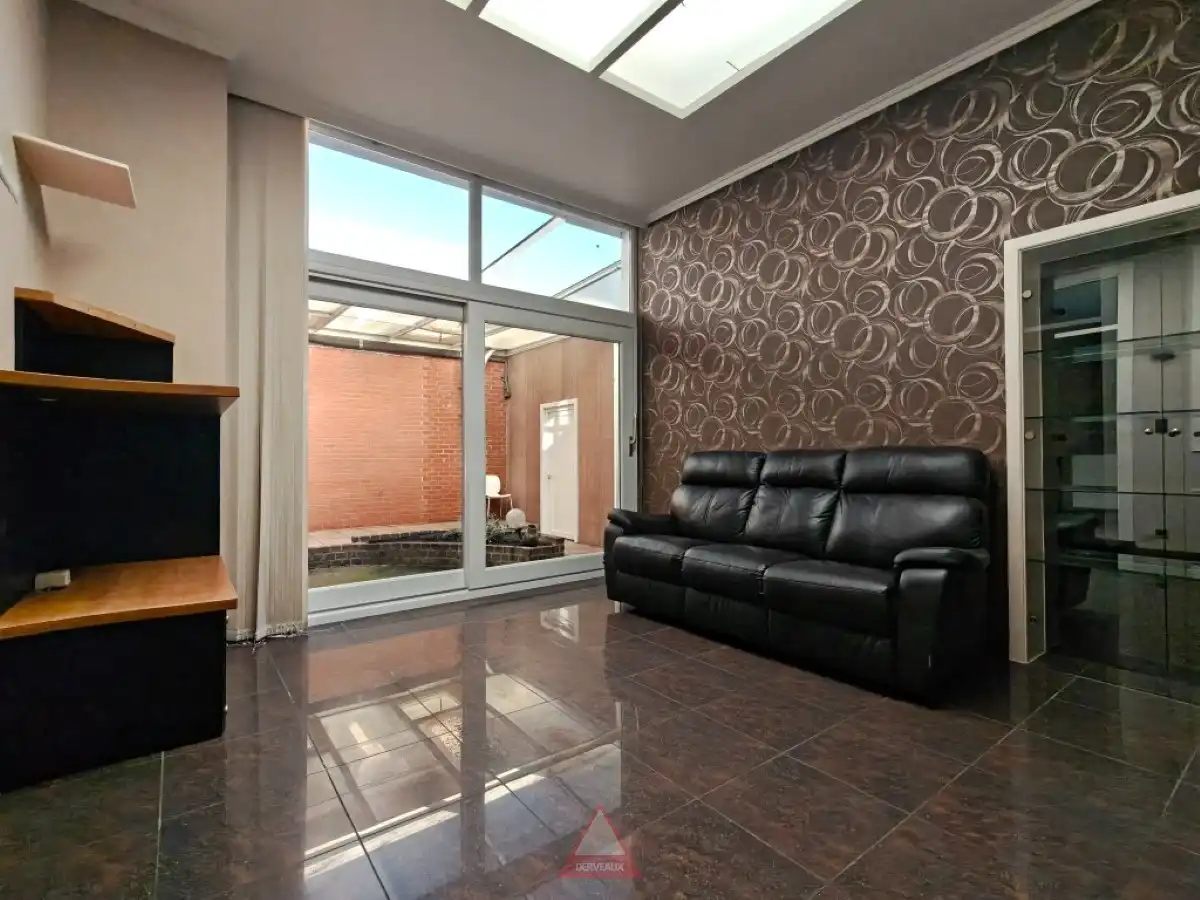 Moorslede – Veelzijdig handelspand met woonst en magazijn op commerciële ligging foto 12