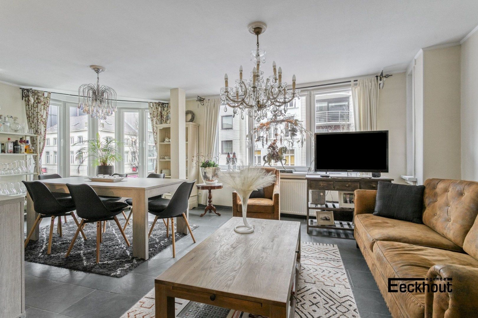 Instapklaar 2-slaapkamer appartement in Centrum Oostende van 91 m2  foto 3