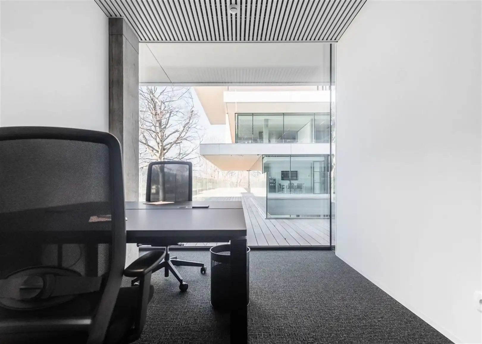 Kantoorruimtes van 12 tot 35m² te huur foto 3