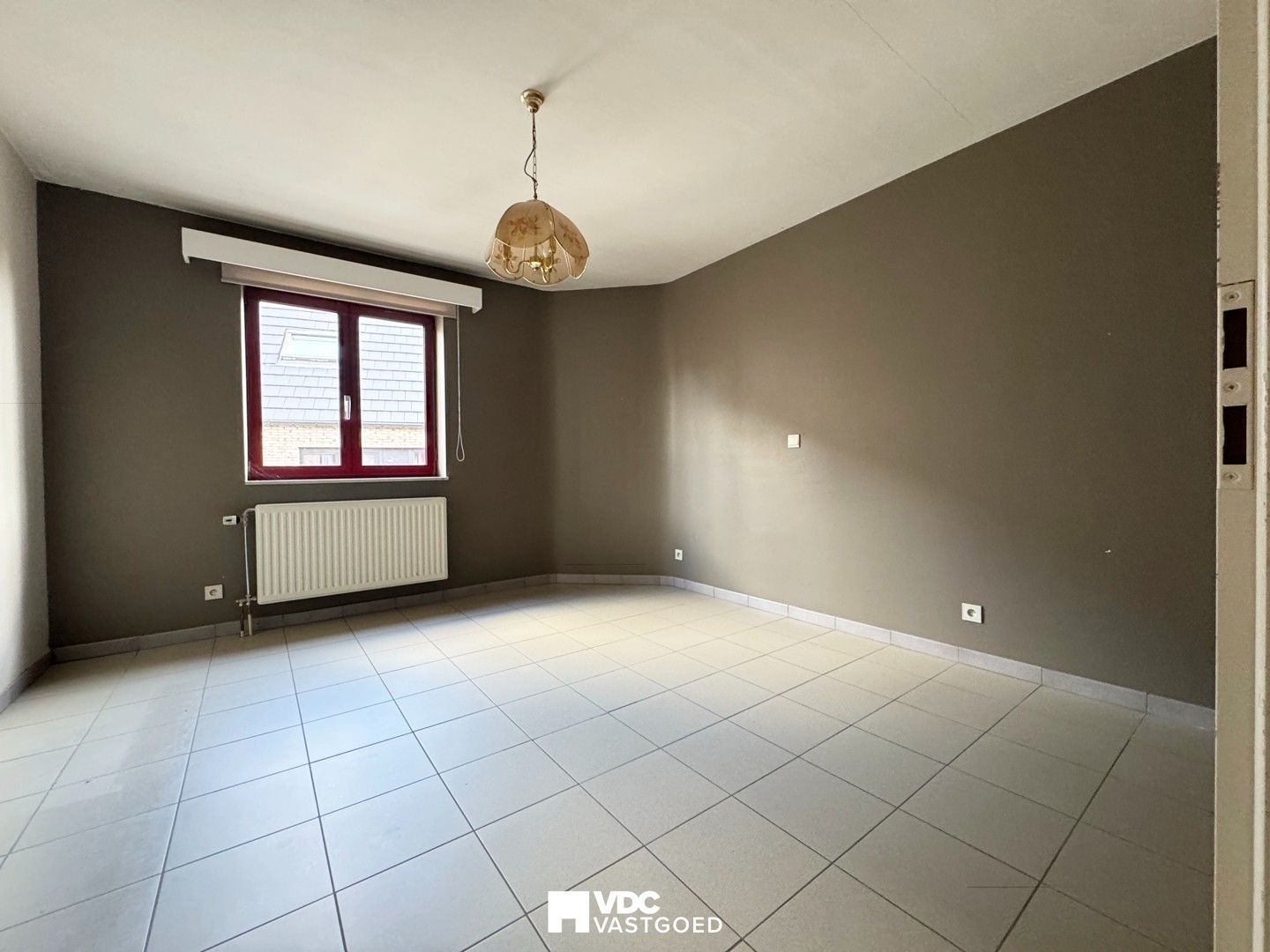 Mooi appartement met 2 slaapkamers in centrum Borgloon foto 3