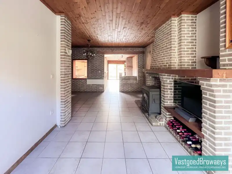 Te renoveren woning met zonrijke tuin nabij het station foto 5