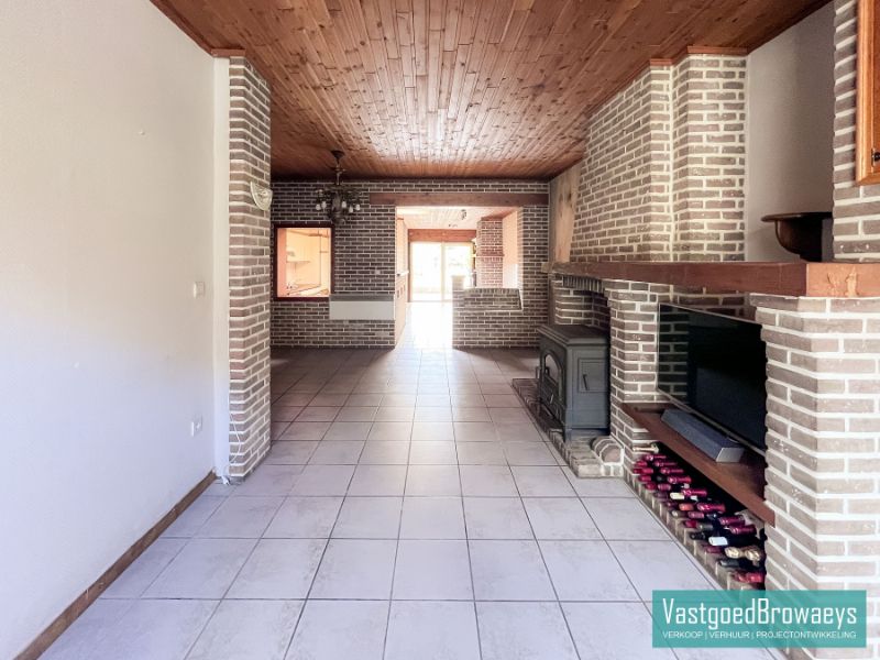 Te renoveren woning met zonrijke tuin nabij het station foto 5