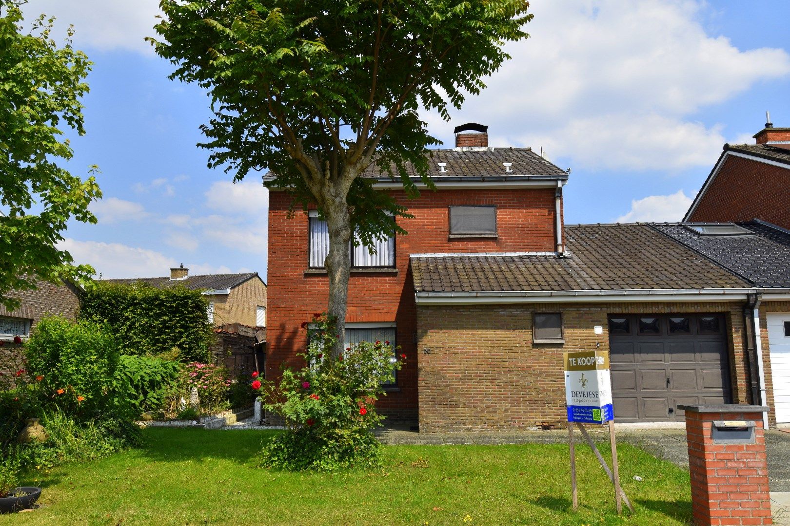 HOB met 3 slaapkamers, garage en tuin  te koop in Gullegem foto 12