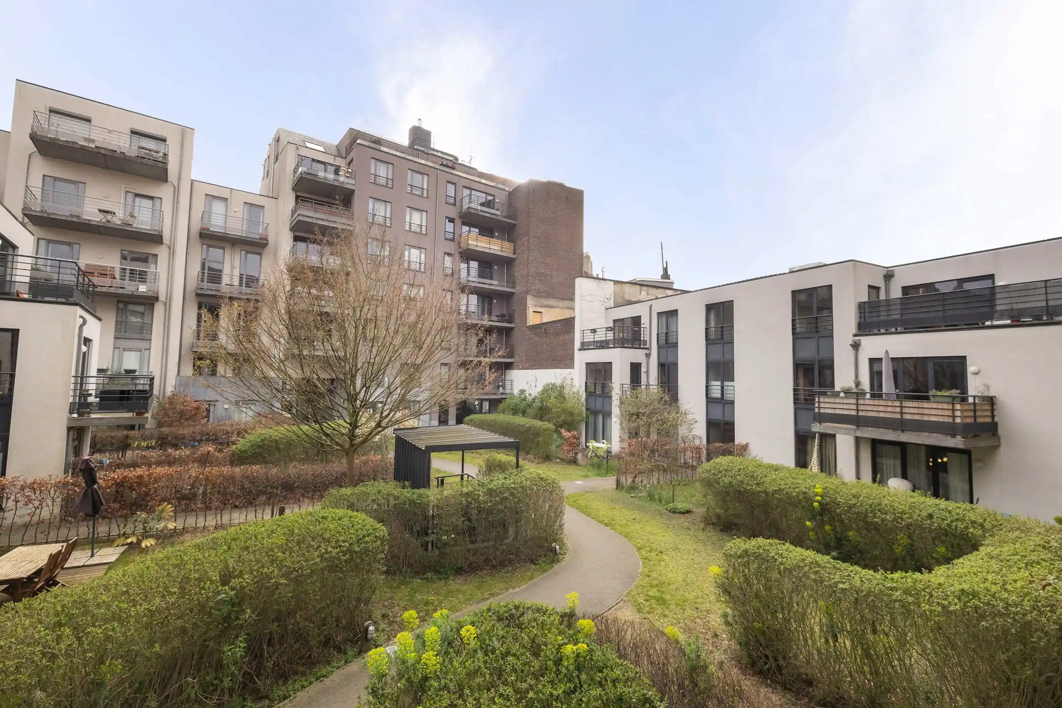 Comfortabel investeren in hartje Molenbeek foto 5