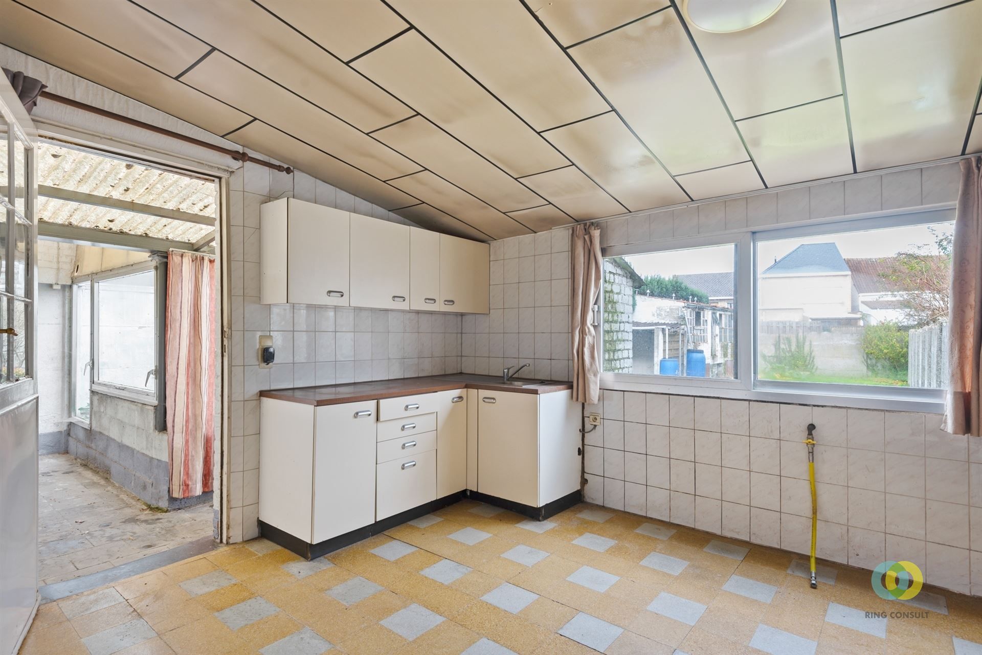 Te renoveren woning  foto 4