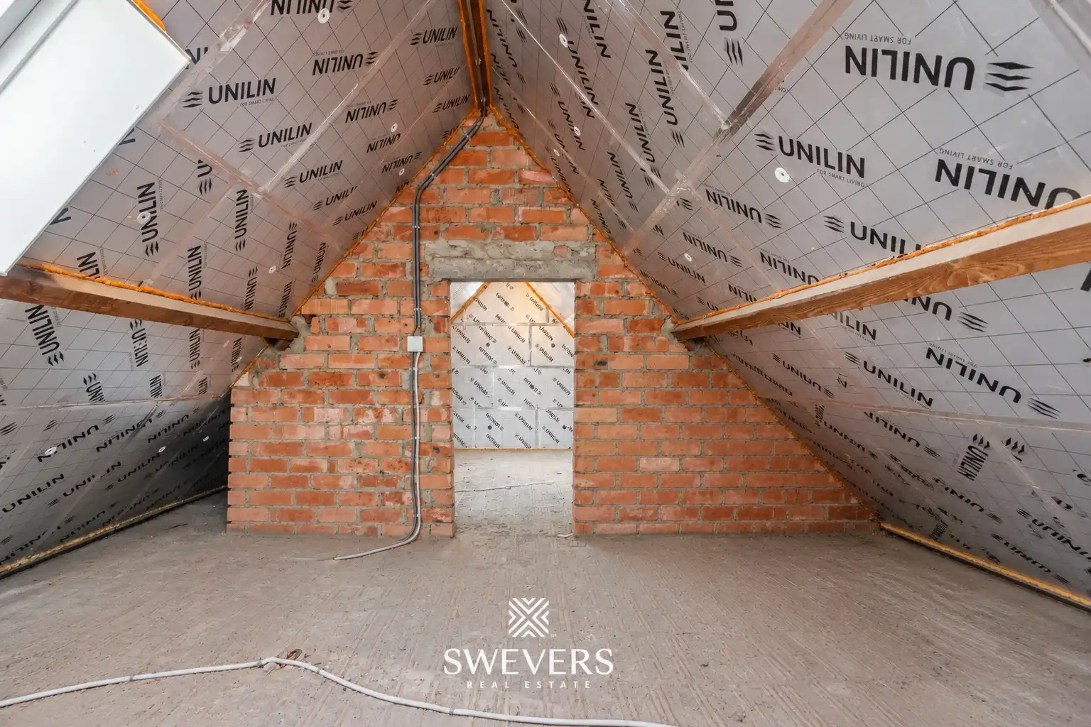 Instapklare woning met hedendaags wooncomfort, tuin en garage in Nieuwerkerken foto 22