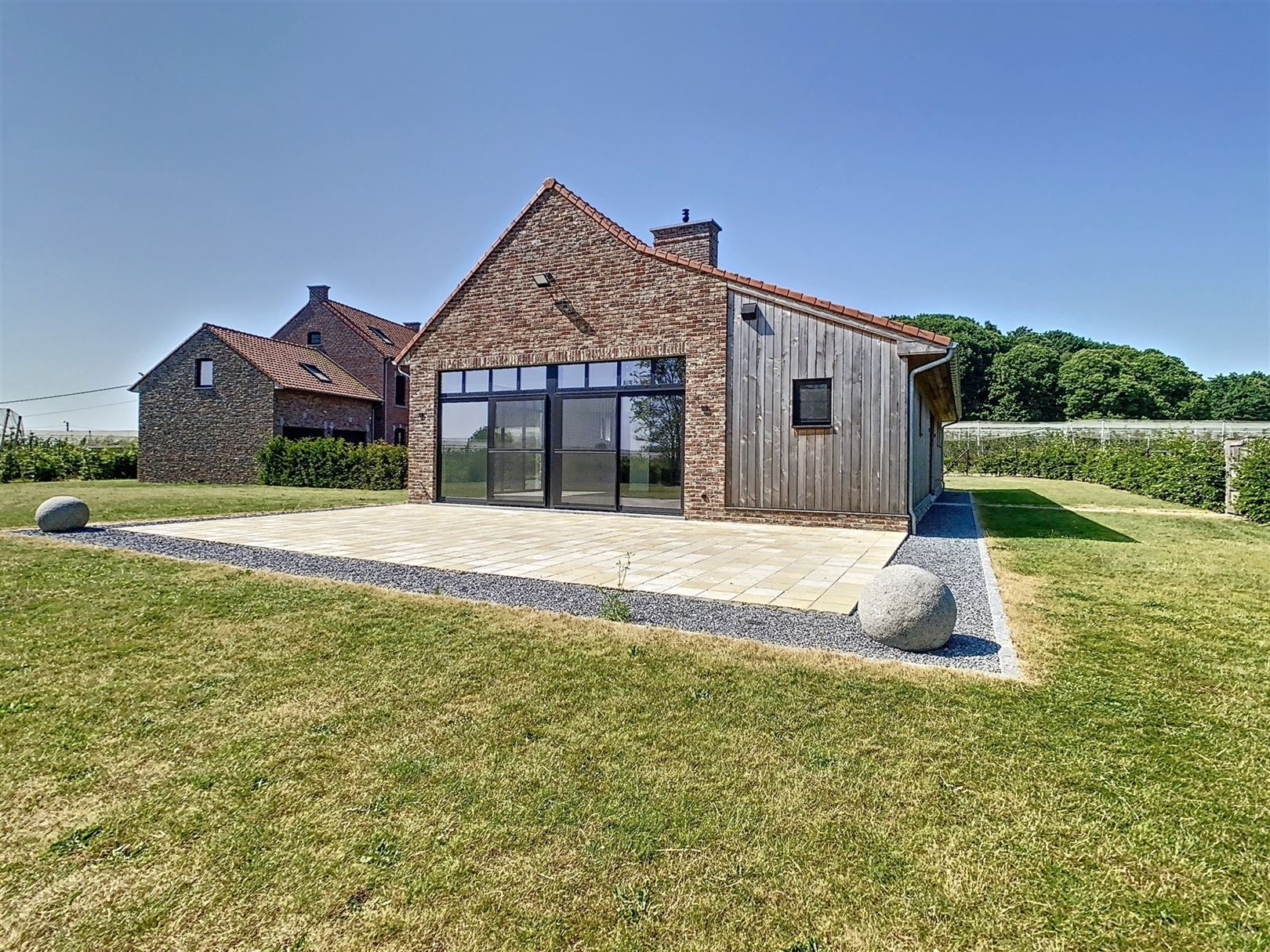 Exclusieve woning met bijbouw (uitbating B&B) opp 40a 22ca foto 1