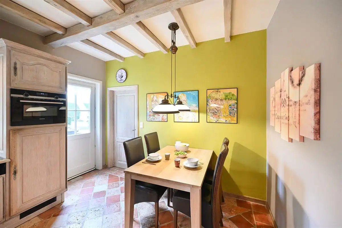 Instapklare villa met zwemvijver foto 8