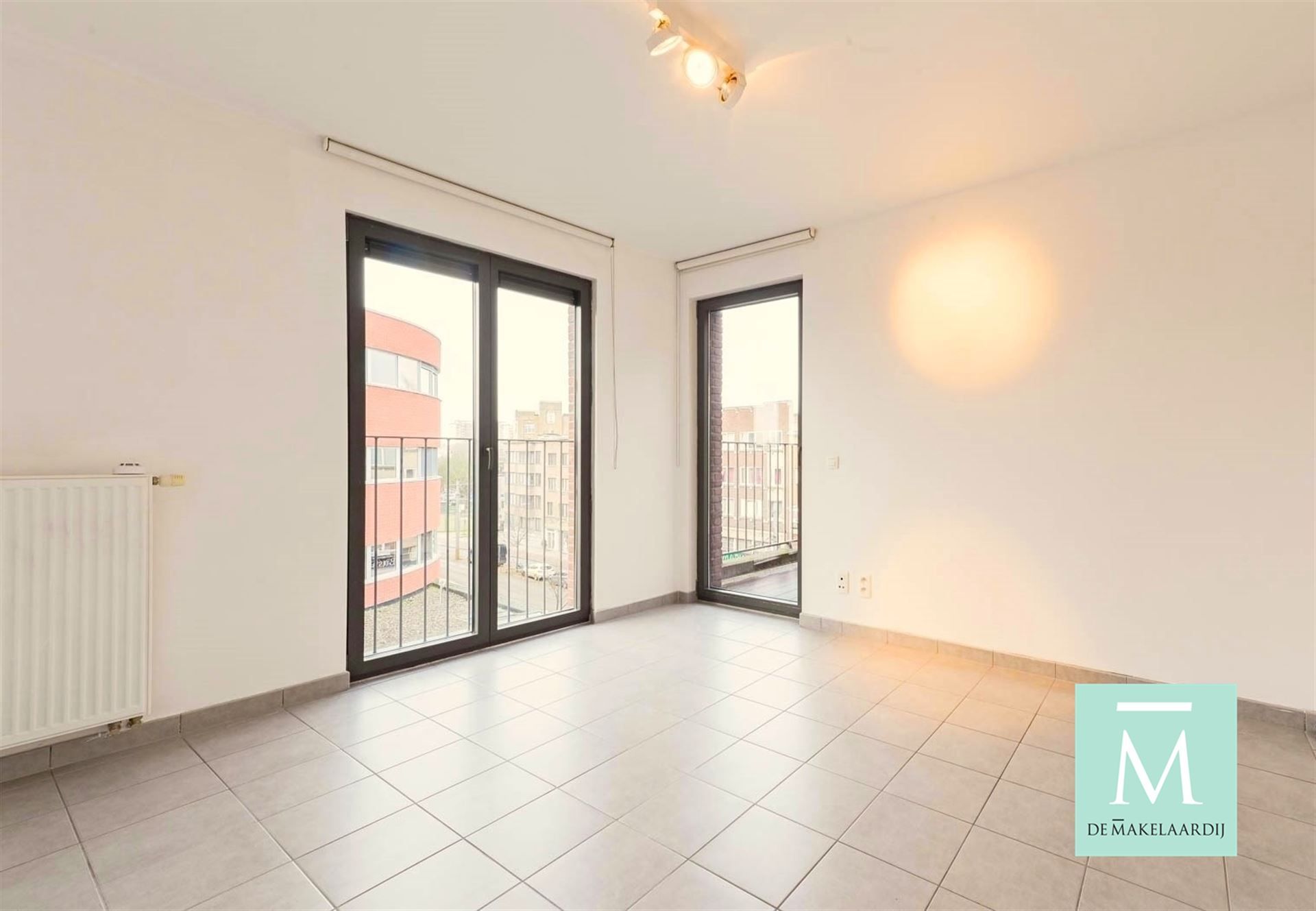 Lichtrijke en energiezuinige penthouse met twee slaapkamers foto 9