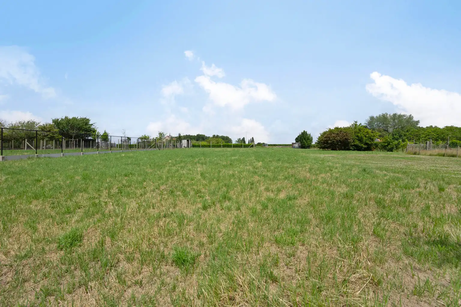 immo DAVID stelt voor: bouwgrond met achterliggende tuin foto 7