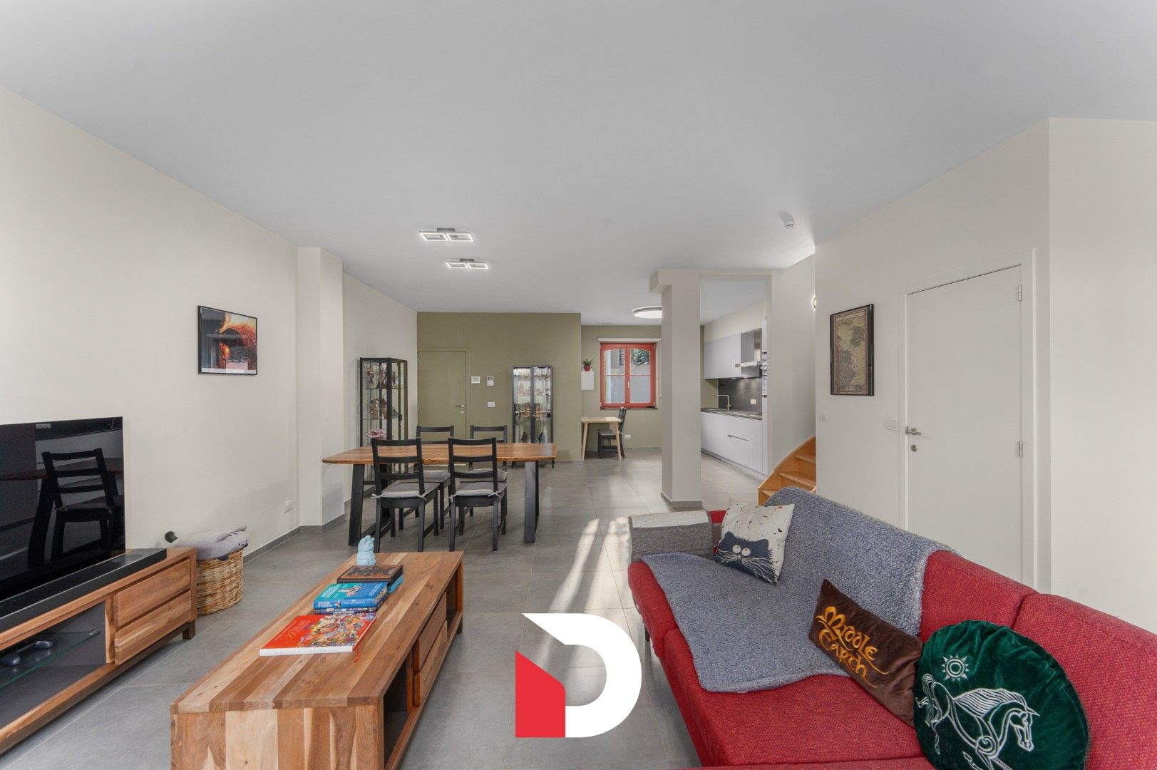 Schitterende stadswoning  in hartje Brugge gelegen op een afgesloten en verdoken binnenplaats. foto 2