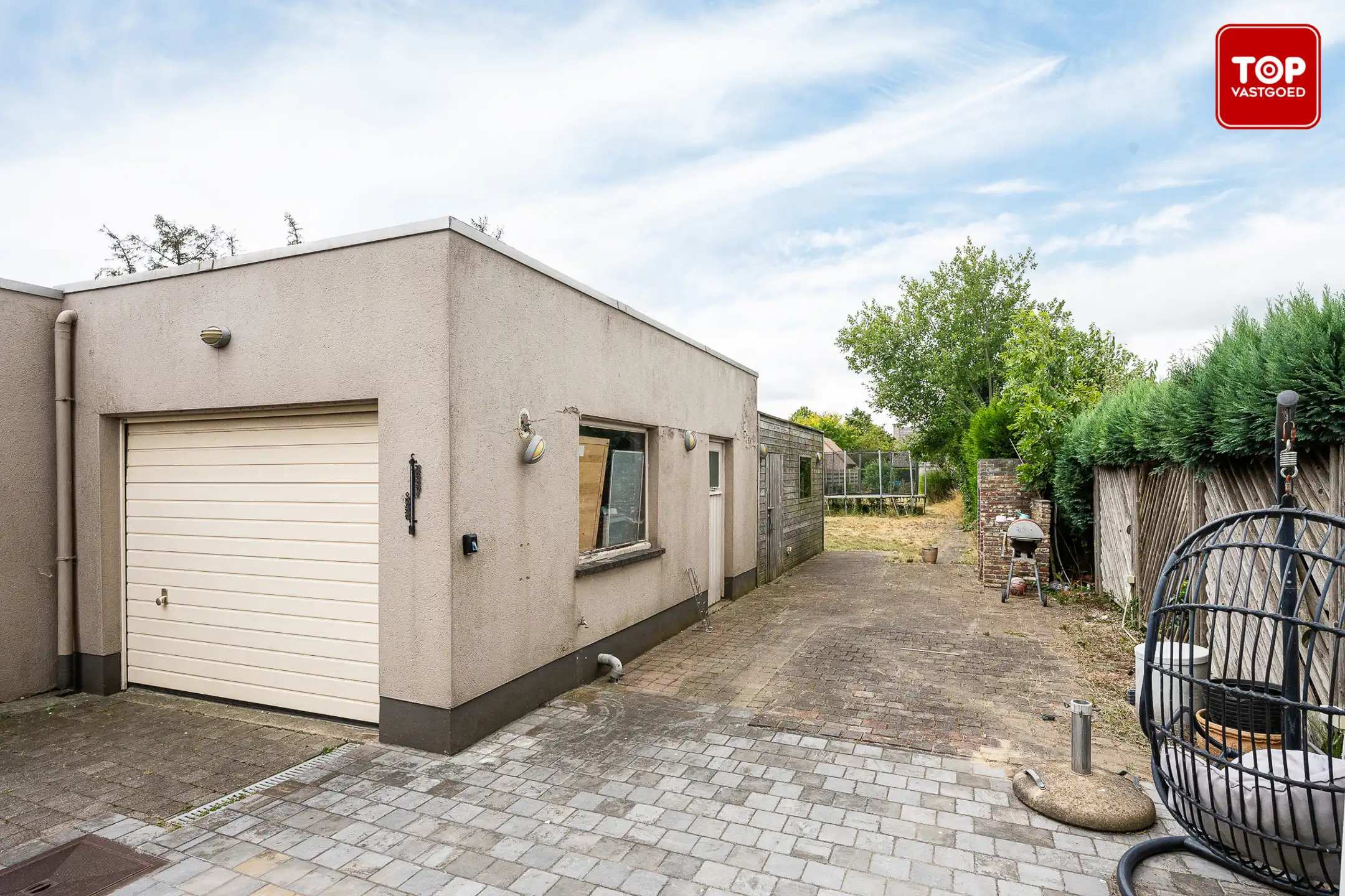 Instapklare halfopen woning in een gezinsvriendelijke buurt. foto 21