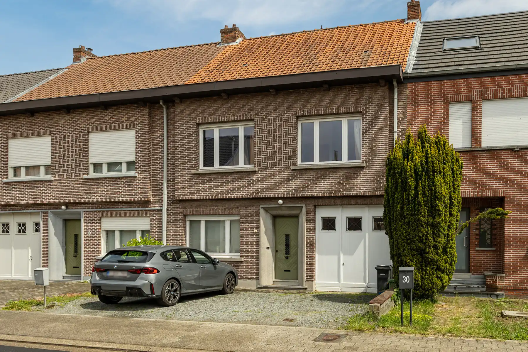 KARAKTERVOLLE WONING MET GARAGE/WERKPLAATS  foto 12