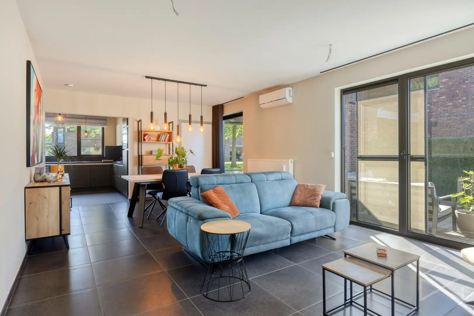 Gelijkvloers appartement te koop in Hulst foto 5