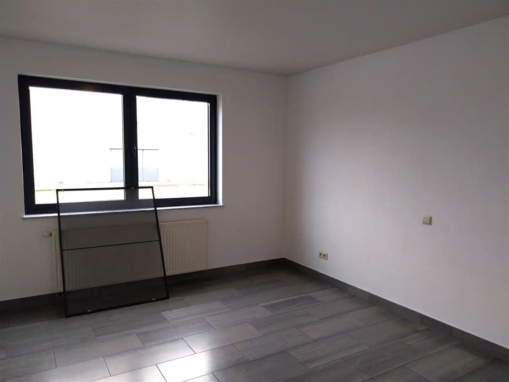 TE HUUR: Gelijkvloers appartement met 3 slaapkamers in Heusden-Zolder! foto 10