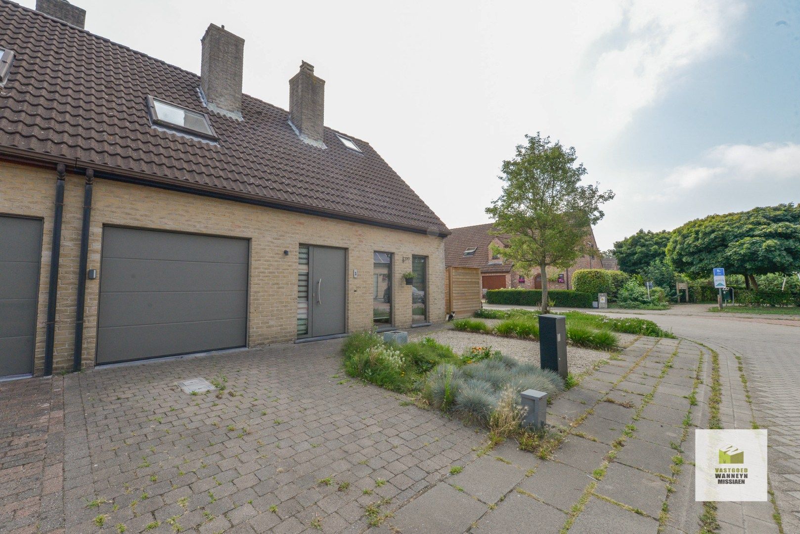 Instapklare hoekwoning met 3 slaapkamers op centrale en rustige ligging te Sint-Kruis foto 20