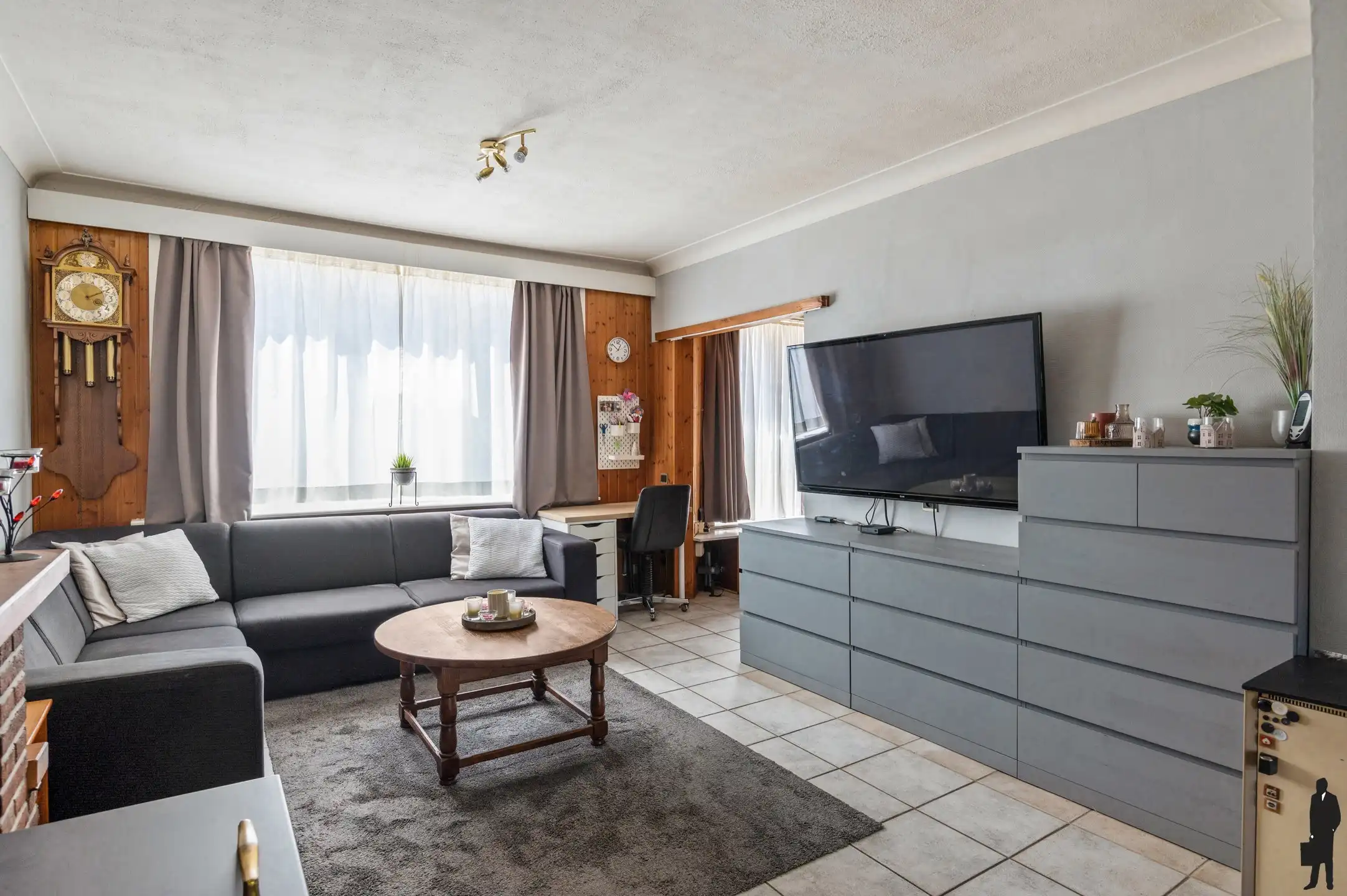 Te renoveren HOB in het centrum van Hove foto 9